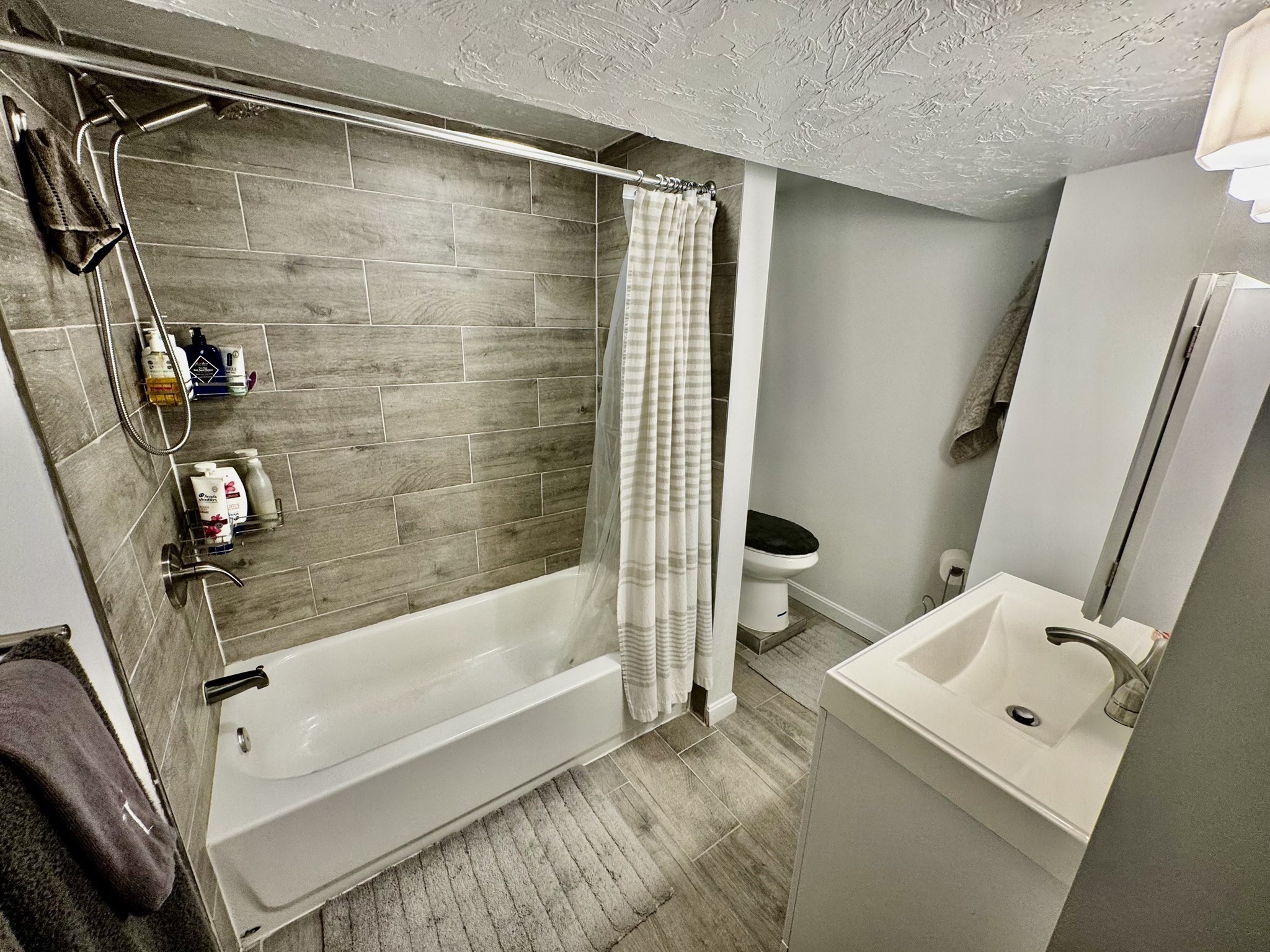 65 Lheureux Cir, Randolph, MA 02368 - Image 12