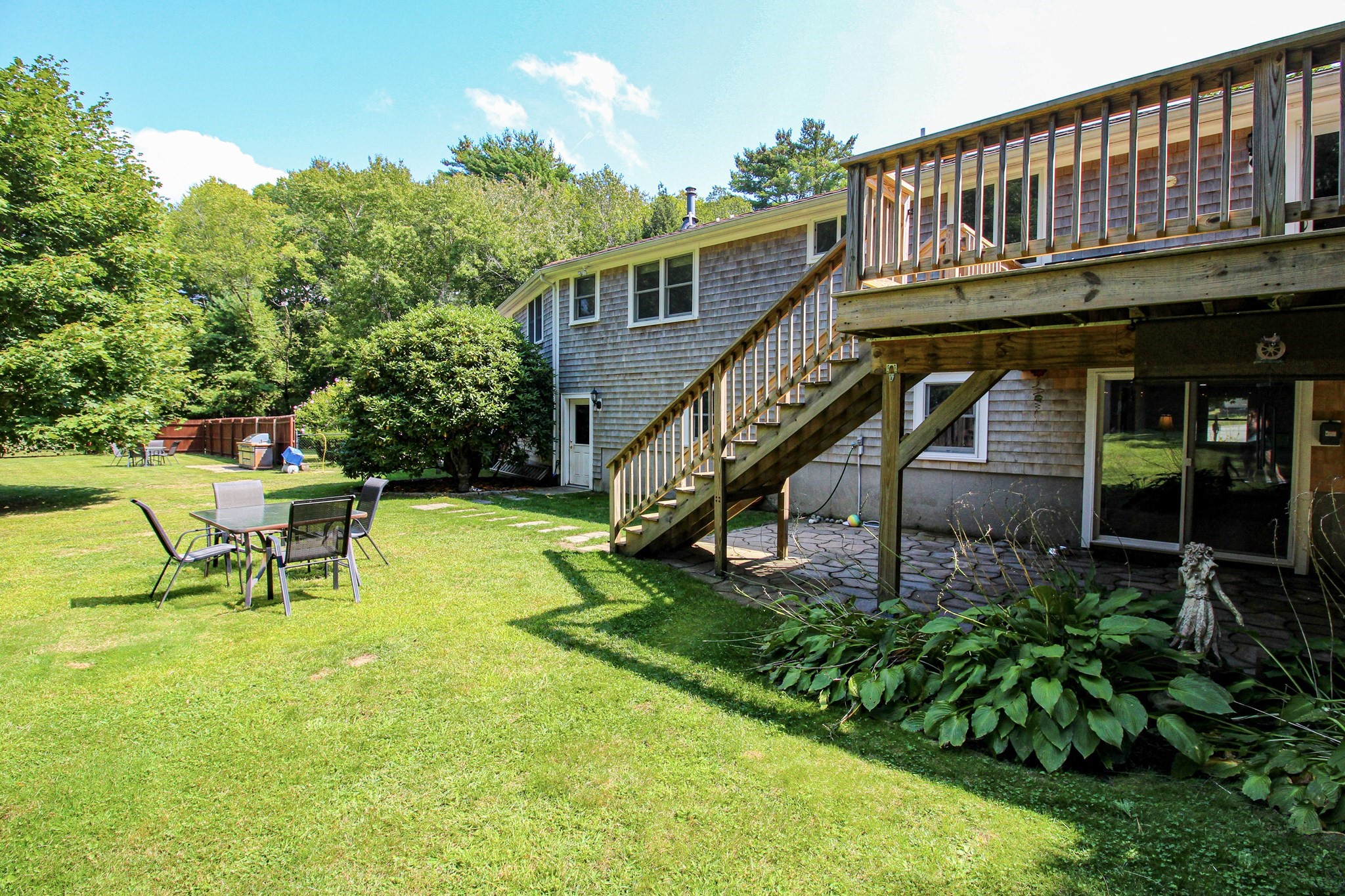 26 Brookings Dr, Kingston, MA 02364