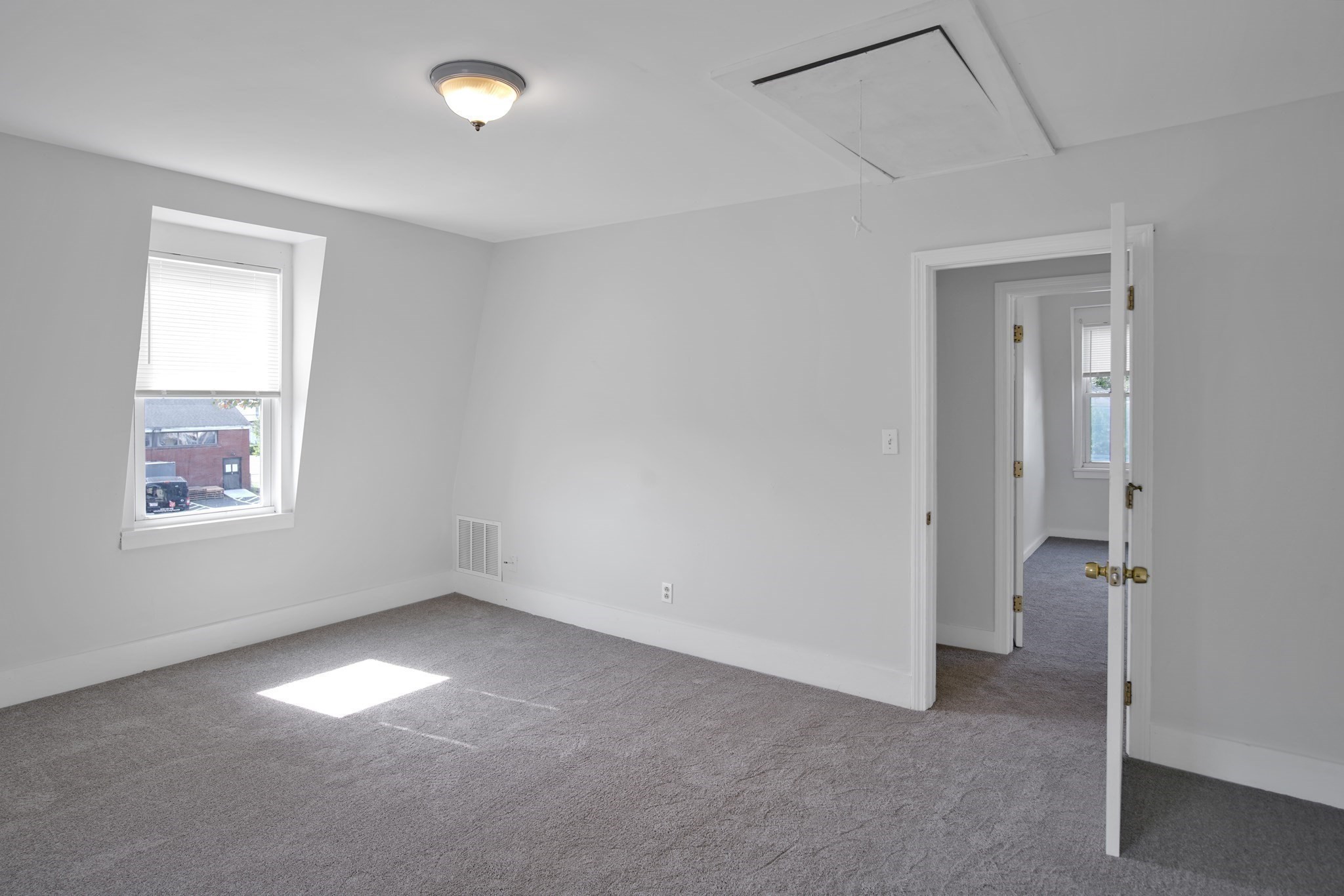 16 Dudley St, Haverhill, MA 01830 - Image 20