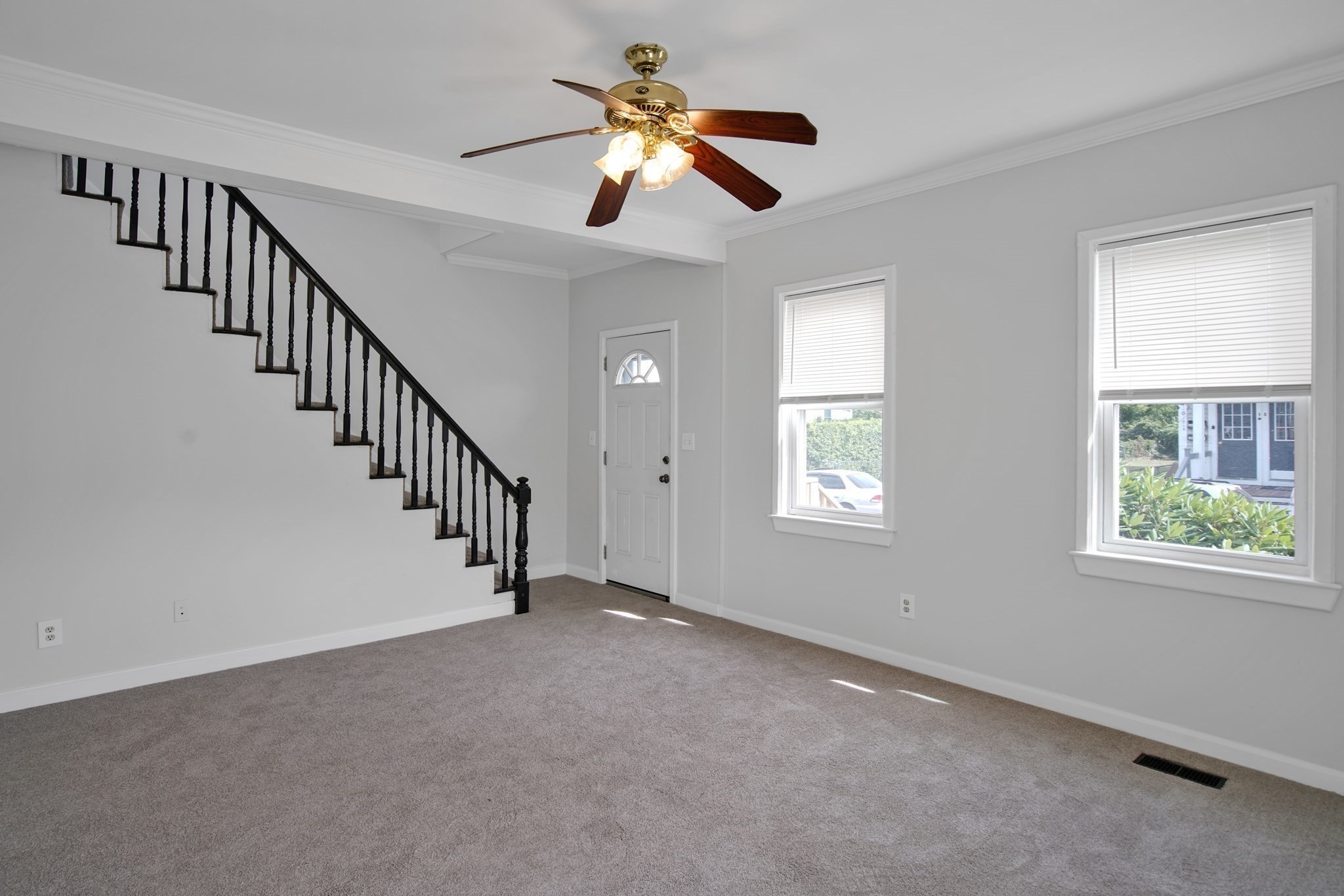 16 Dudley St, Haverhill, MA 01830 - Image 3