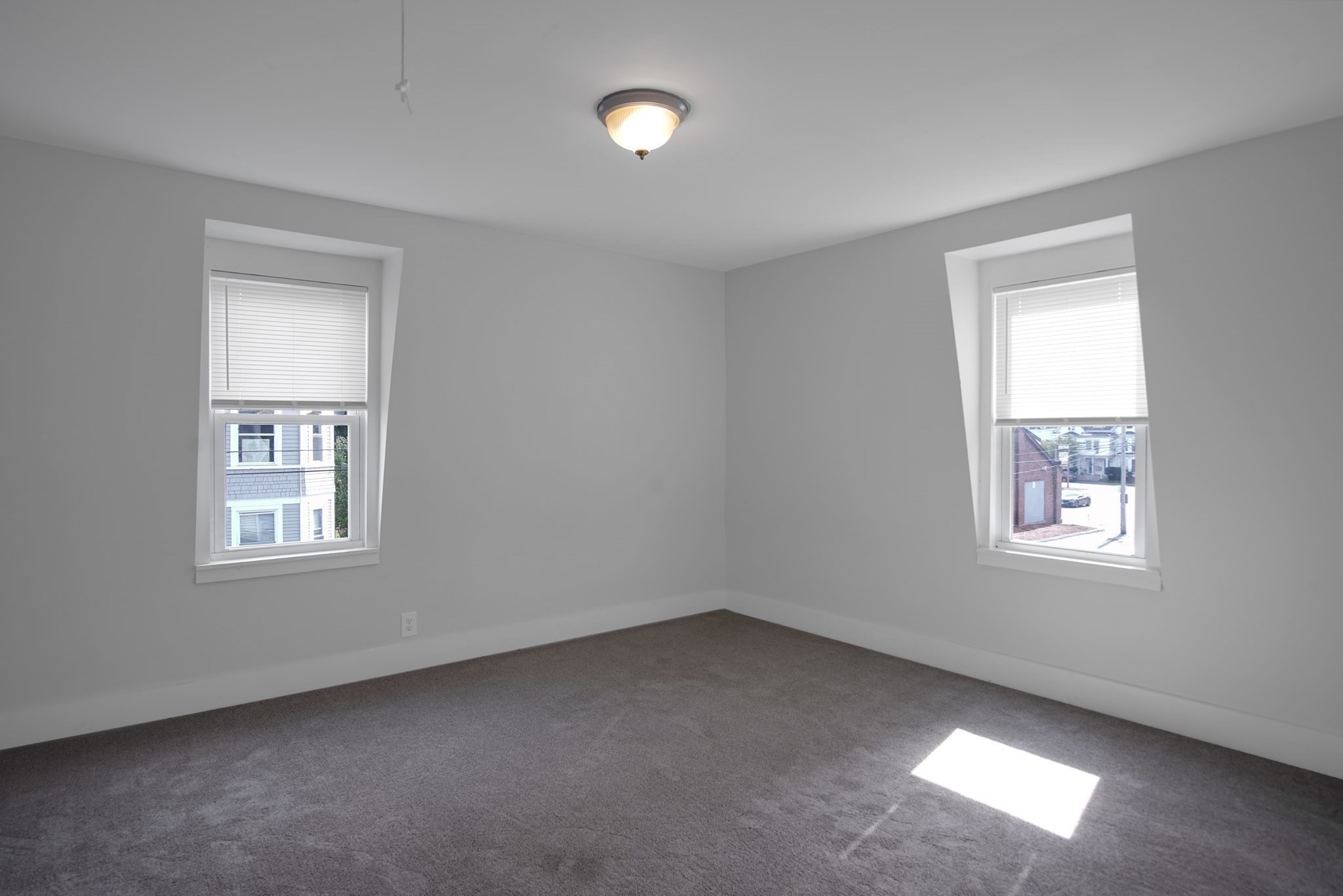 16 Dudley St, Haverhill, MA 01830 - Image 21