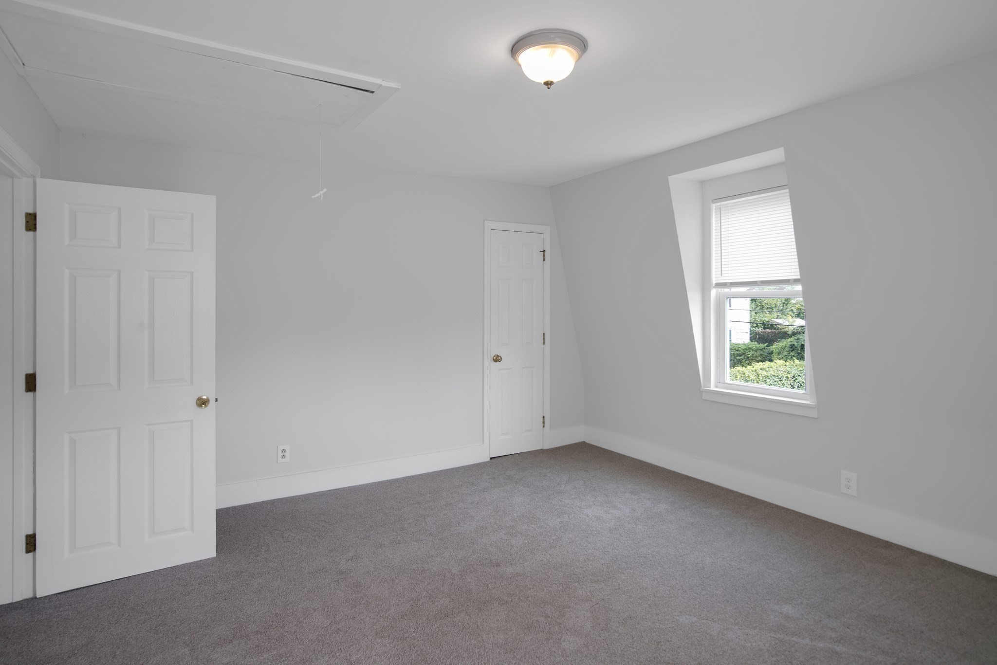 16 Dudley St, Haverhill, MA 01830 - Image 22