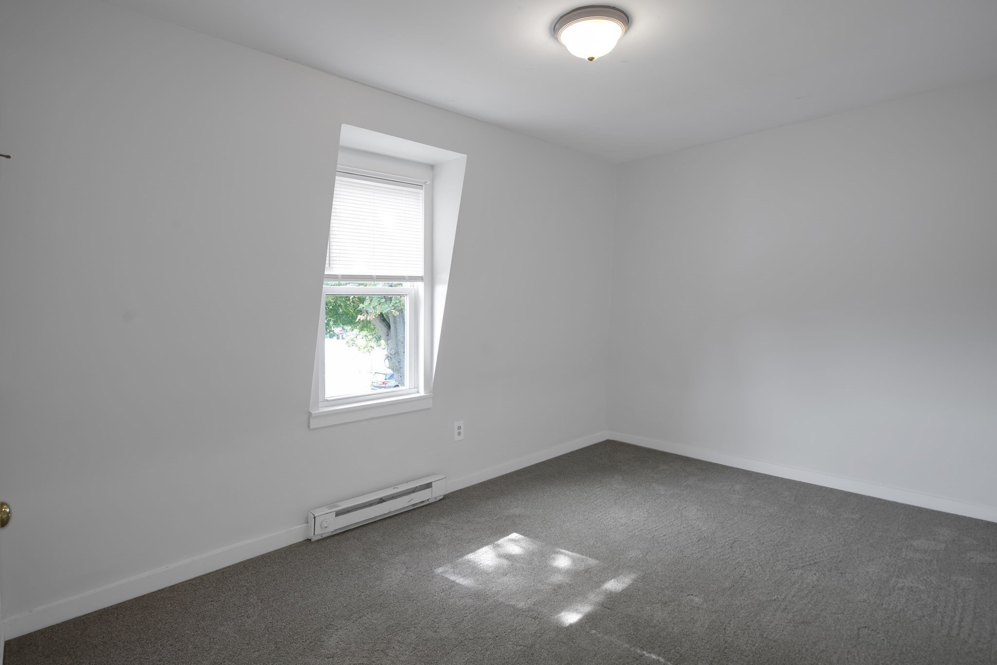 16 Dudley St, Haverhill, MA 01830 - Image 24