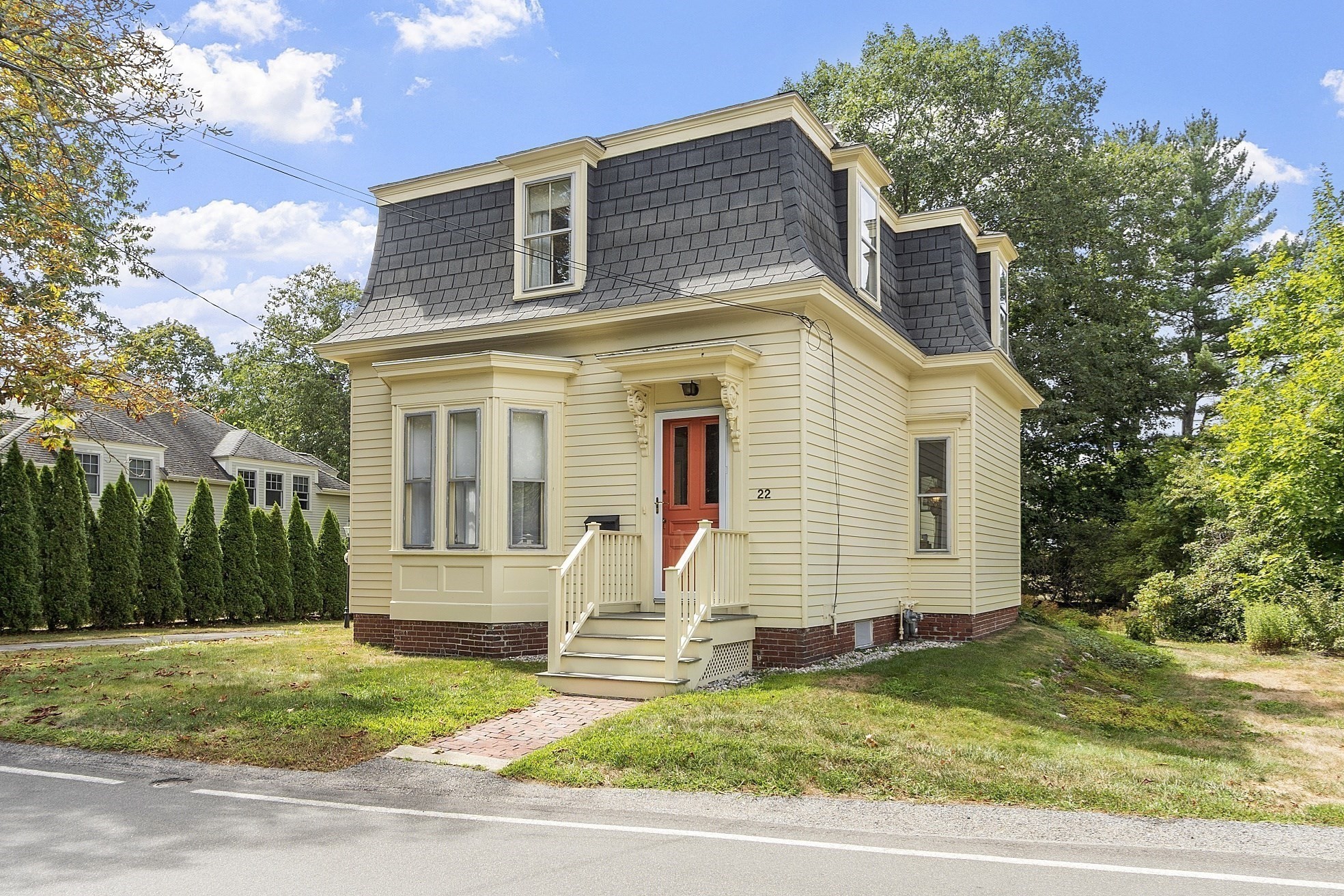 22 Springs Road, Bedford, MA 01730