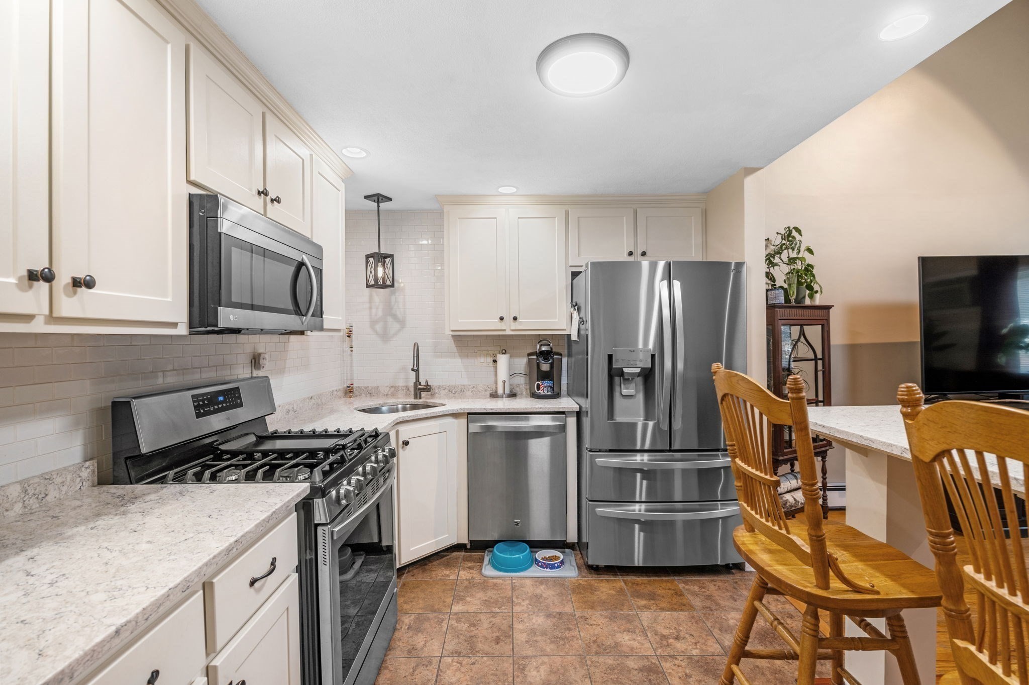 70 Casablanca Ct Unit 70, Haverhill, MA 01832 - Image 11
