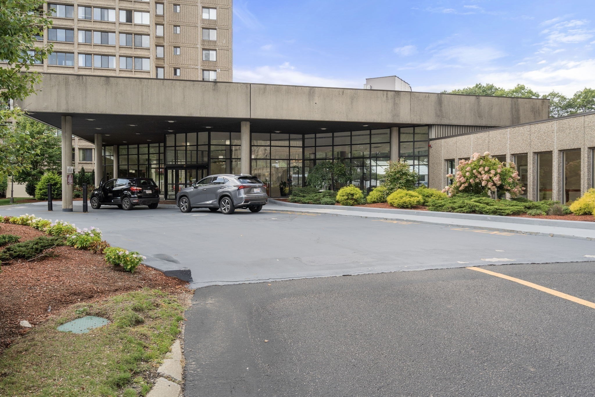 250 Hammond Pond Pkwy Unit 1002N, Newton, MA 02467 - Image 31