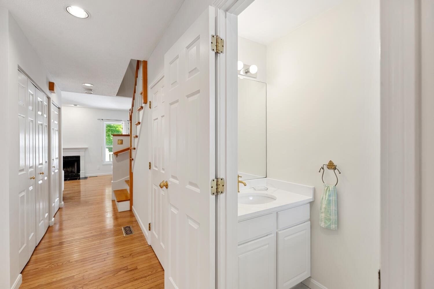 29 Grove Lane Unit 29, Burlington, MA 01803 - Image 11