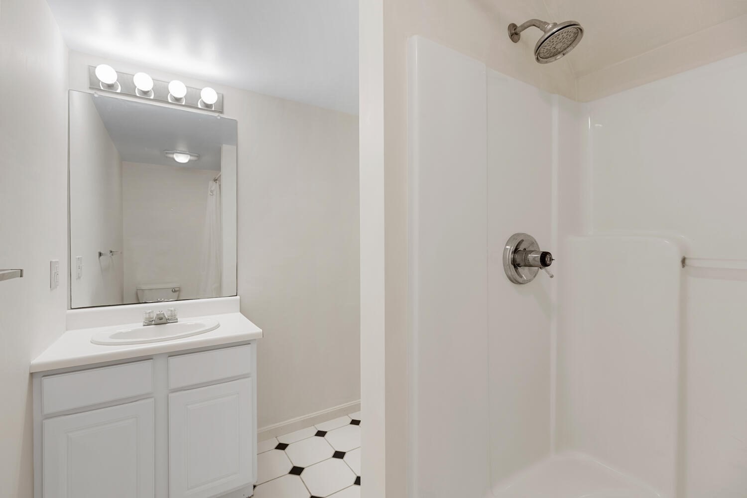 29 Grove Lane Unit 29, Burlington, MA 01803 - Image 26