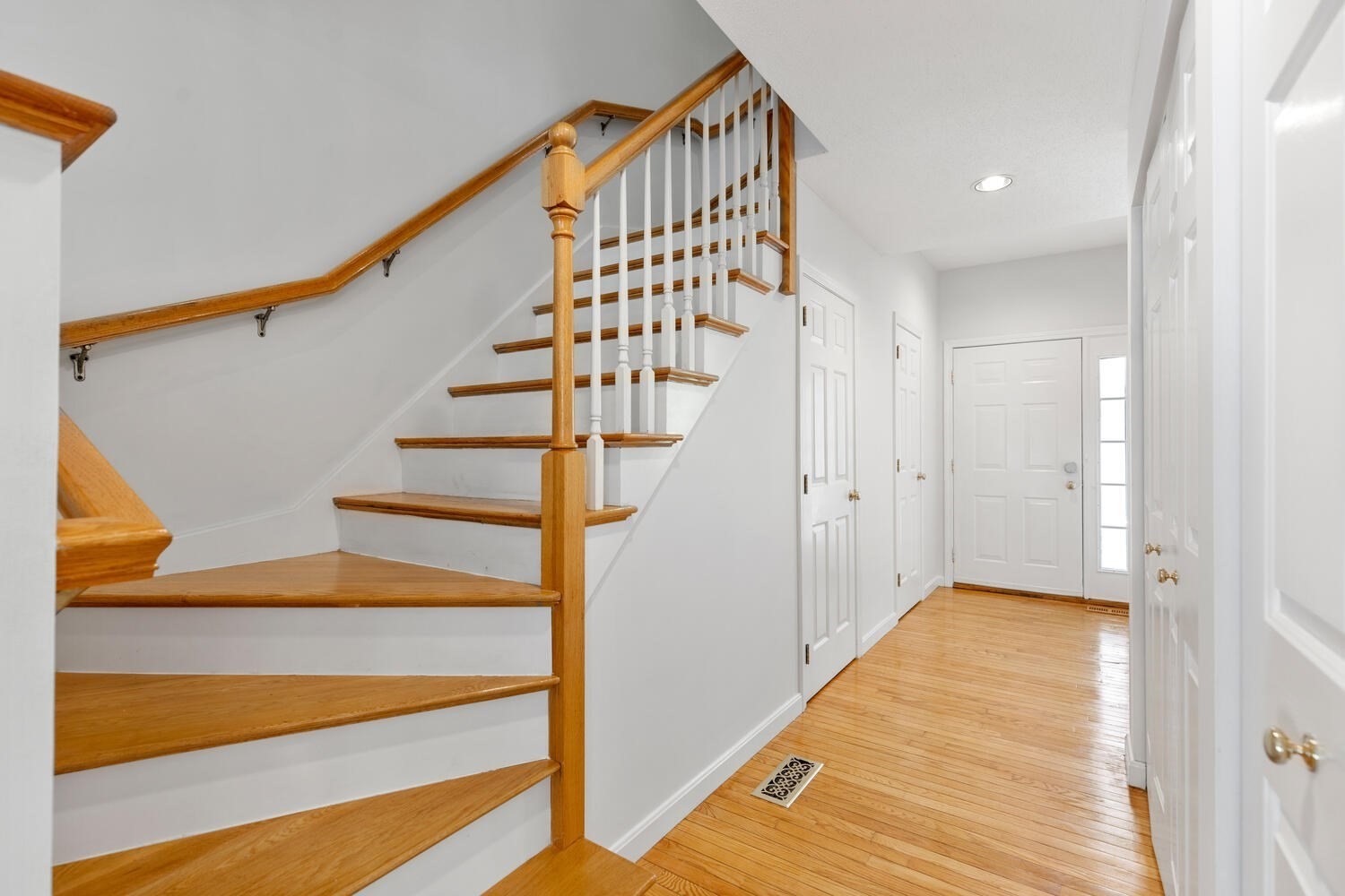 29 Grove Lane Unit 29, Burlington, MA 01803 - Image 10