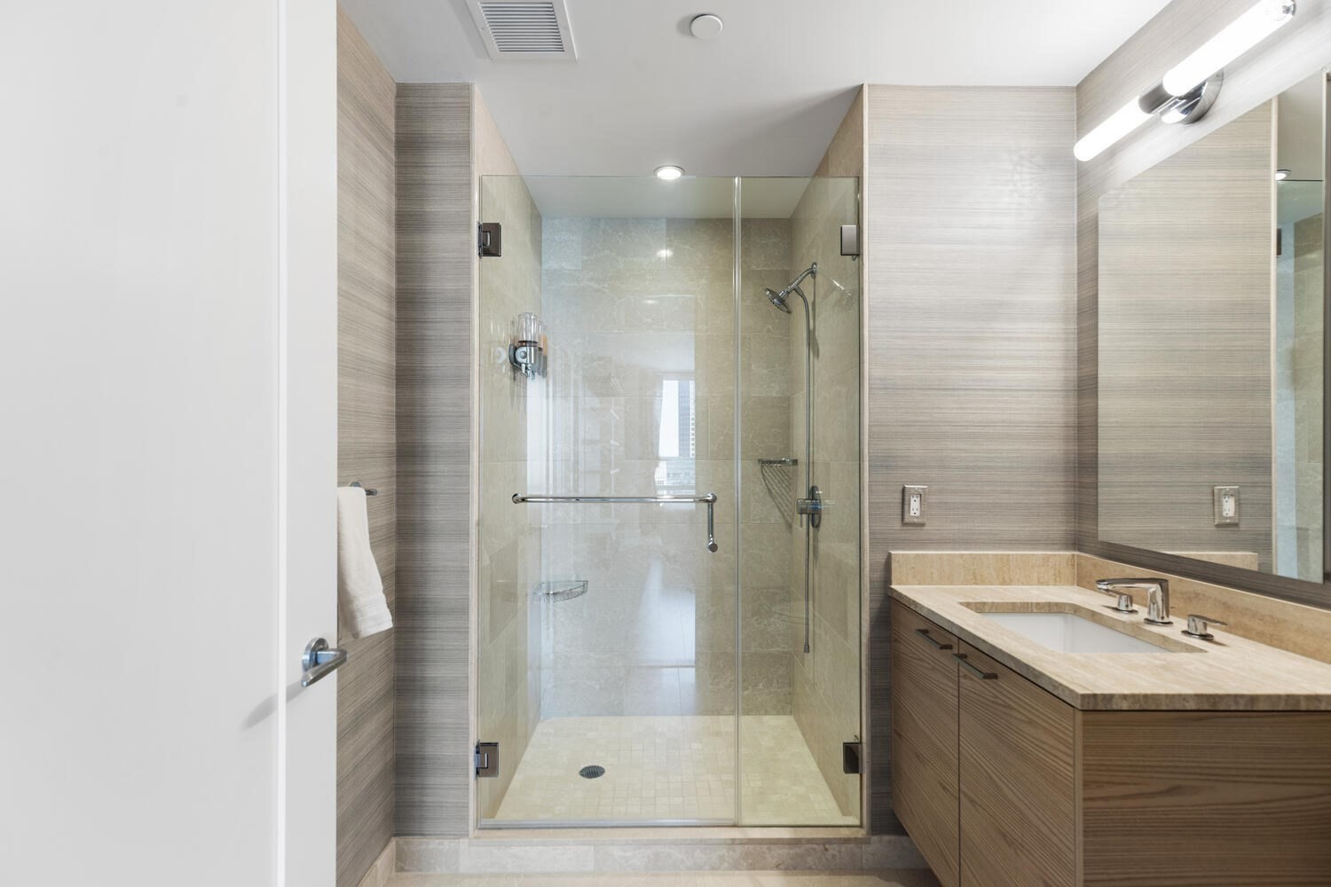 1 Franklin Street Unit 2307, Downtown, Boston, MA 02110 - Image 18