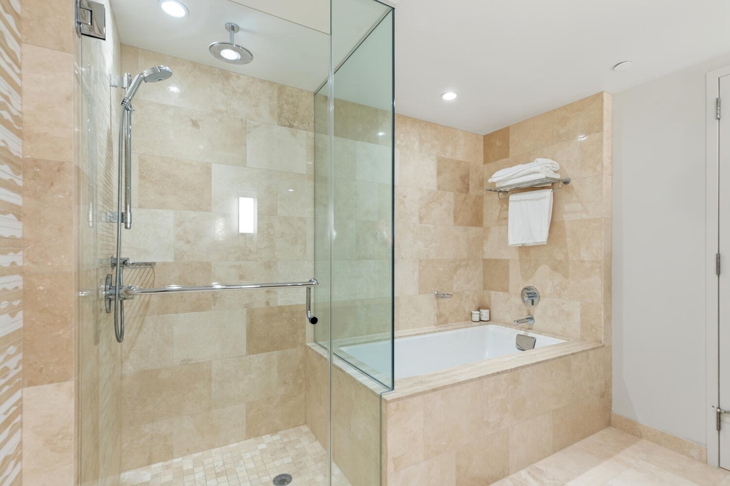 1 Franklin Street Unit 2307, Downtown, Boston, MA 02110 - Image 28