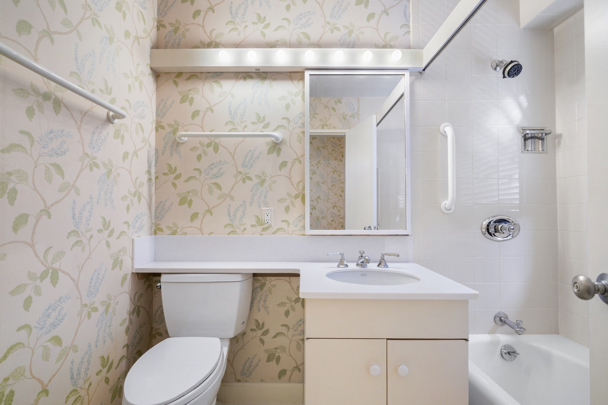 180 Beacon Street Unit 6AB, Back Bay, Boston, MA 02116 - Image 15