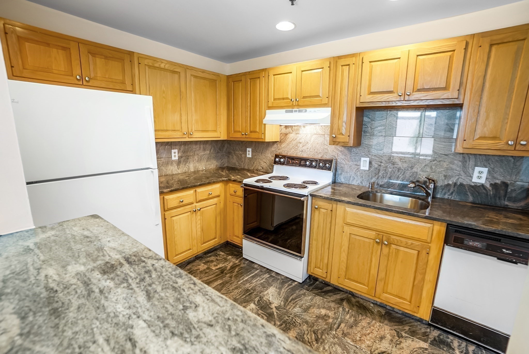 350 Revere Beach Blvd Unit 7 7F, Revere, MA 02151 - Image 13
