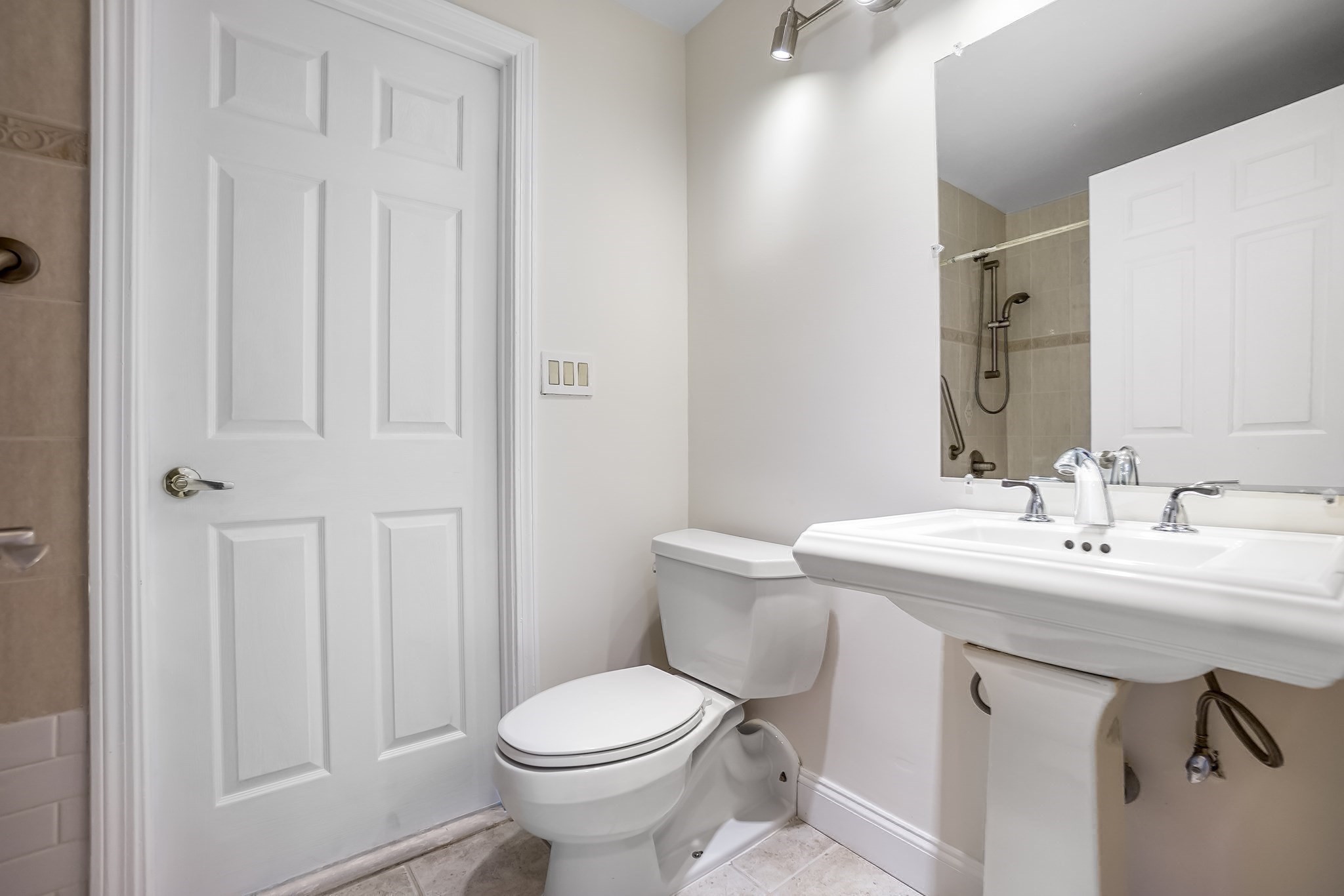 350 Revere Beach Blvd Unit 7 7F, Revere, MA 02151 - Image 20