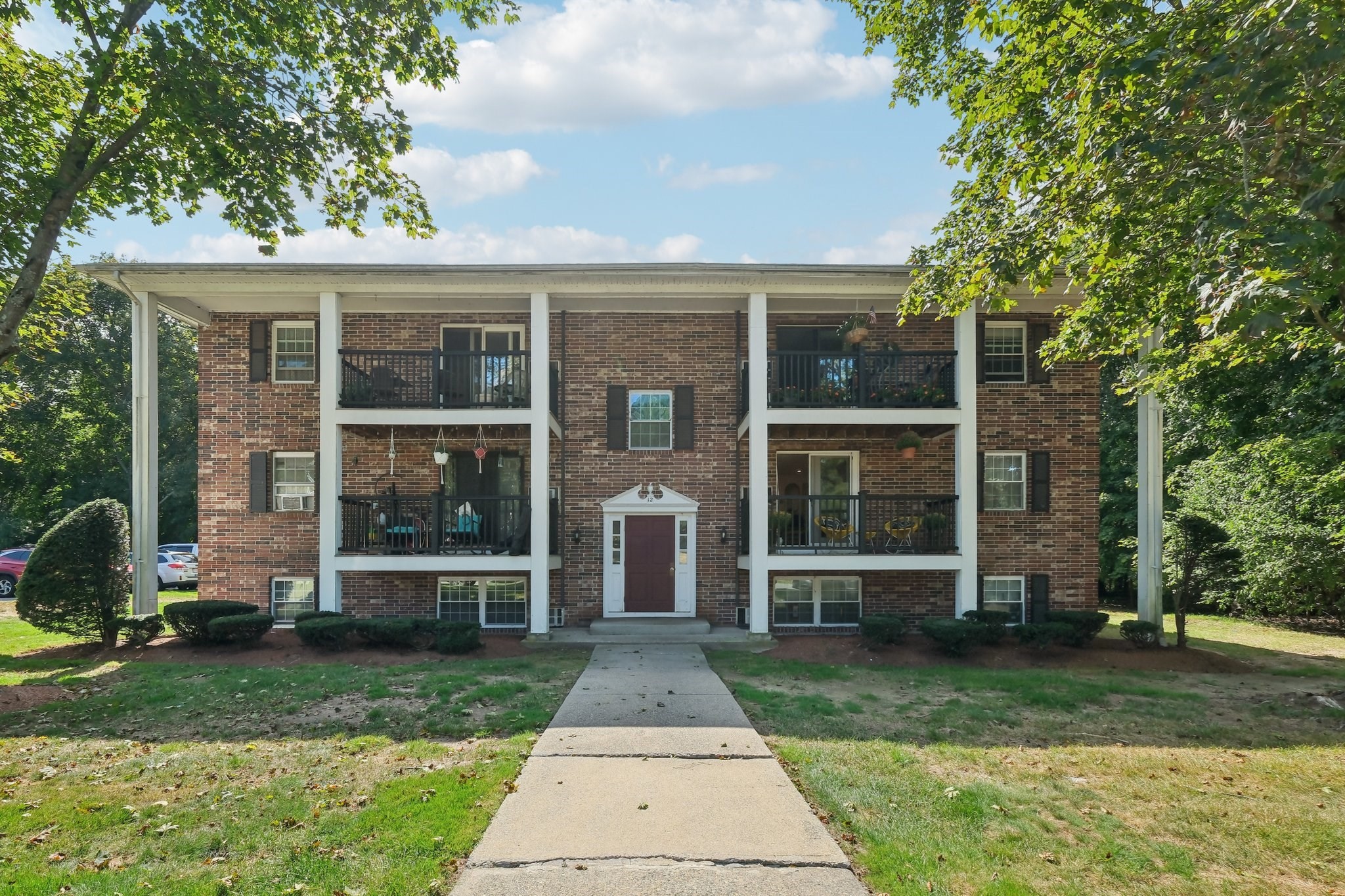 12 Walker Rd Unit 6, North Andover, MA 01845