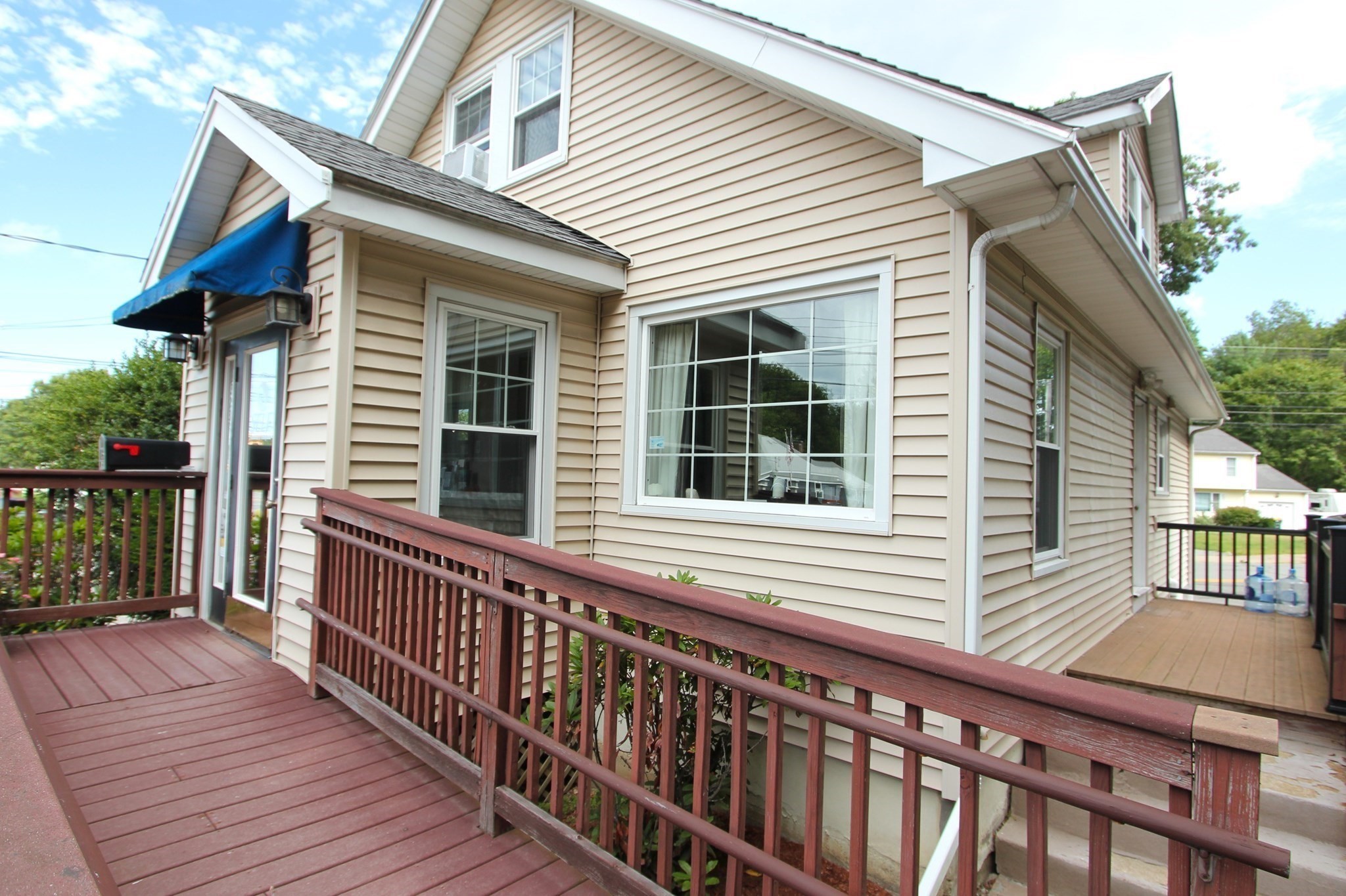 323 W Central St, Franklin, MA 02038 - Image 1