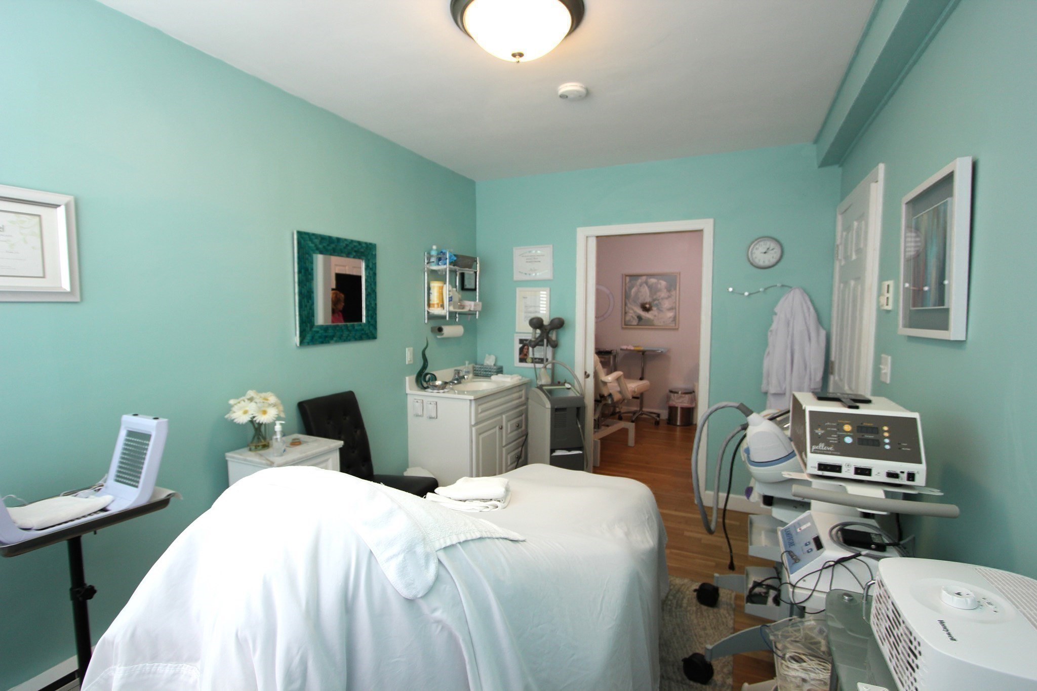 323 W Central St, Franklin, MA 02038 - Image 7