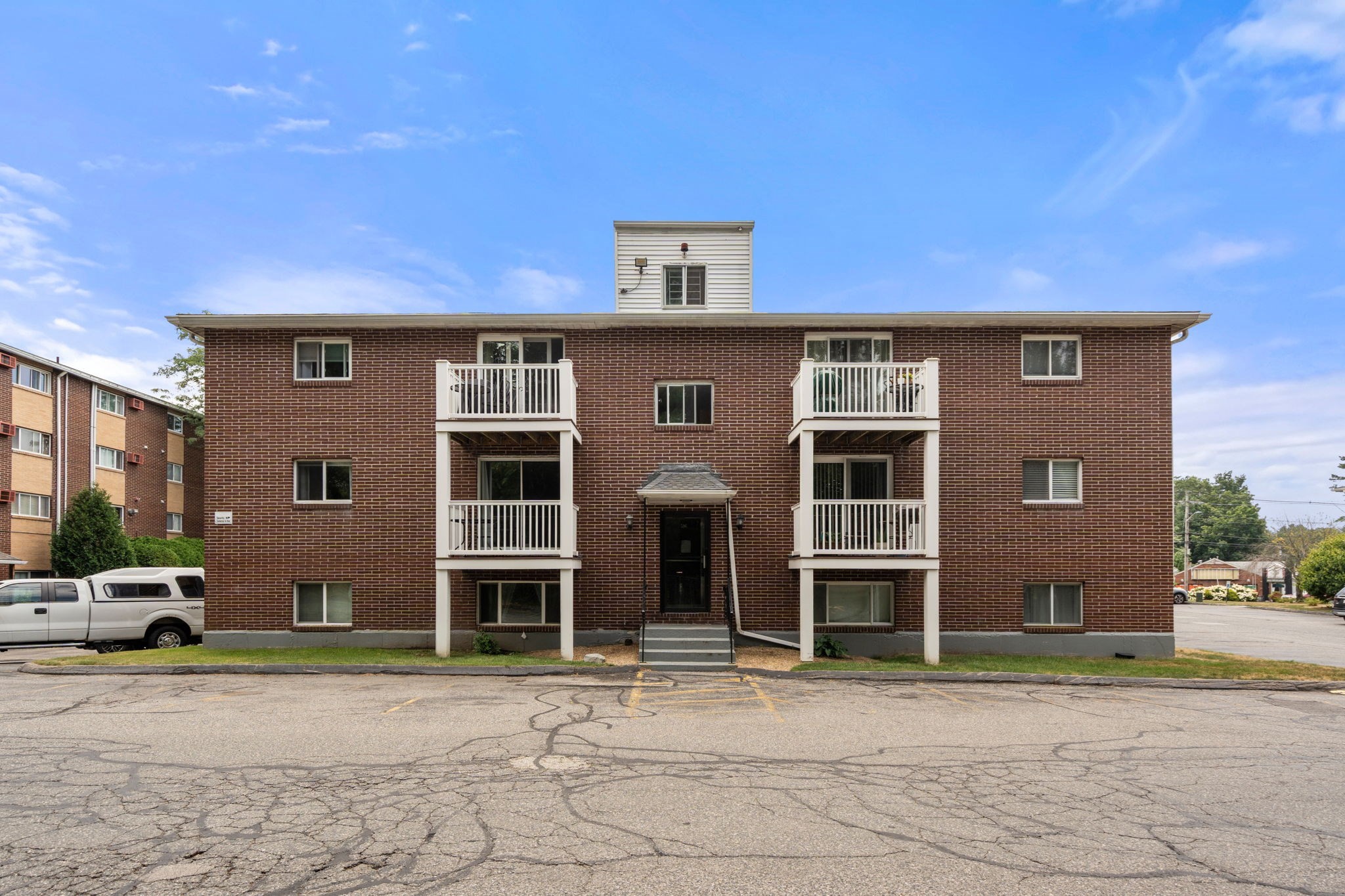 596 Boston Post Road E, Marlborough, MA 01752 - Image 3