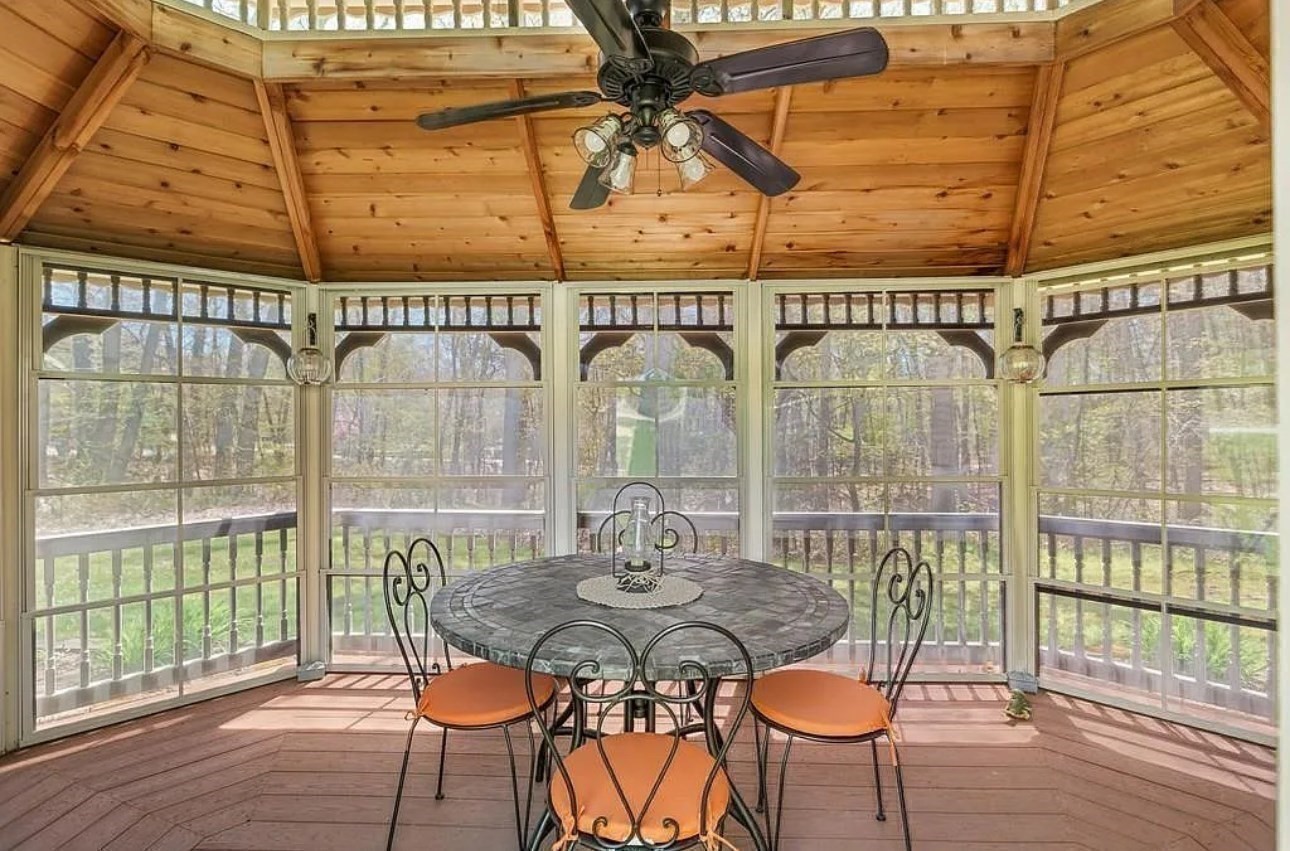 405 West St., Uxbridge, MA 01569 - Image 27