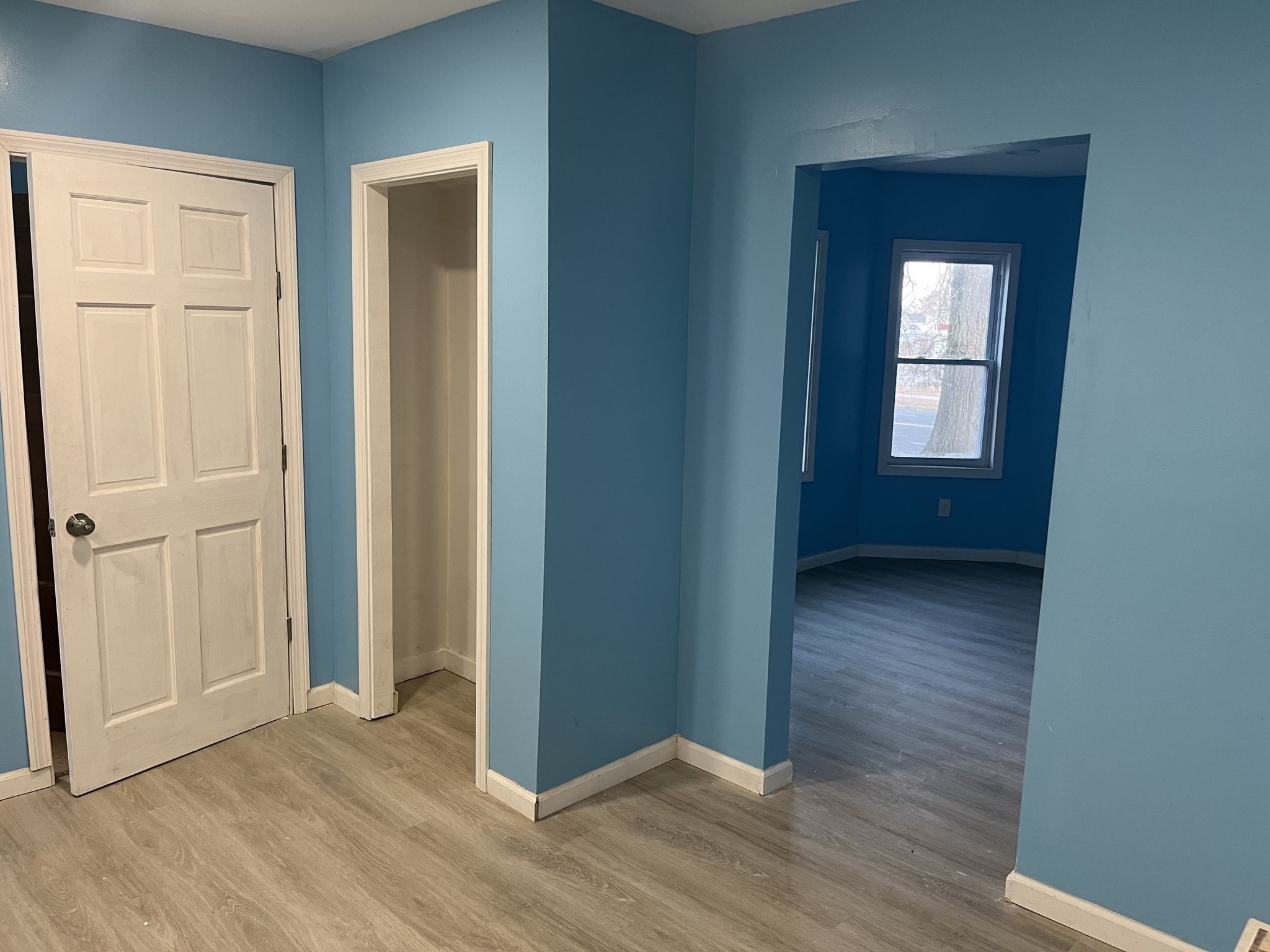 224 Berkshire Ave`, Springfield, MA 01109 - Image 12