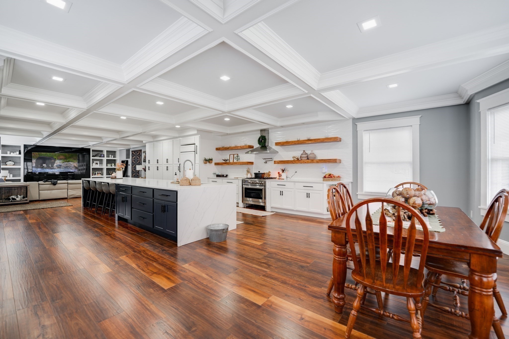 208 Florence St, Fall River, MA 02720 - Image 16