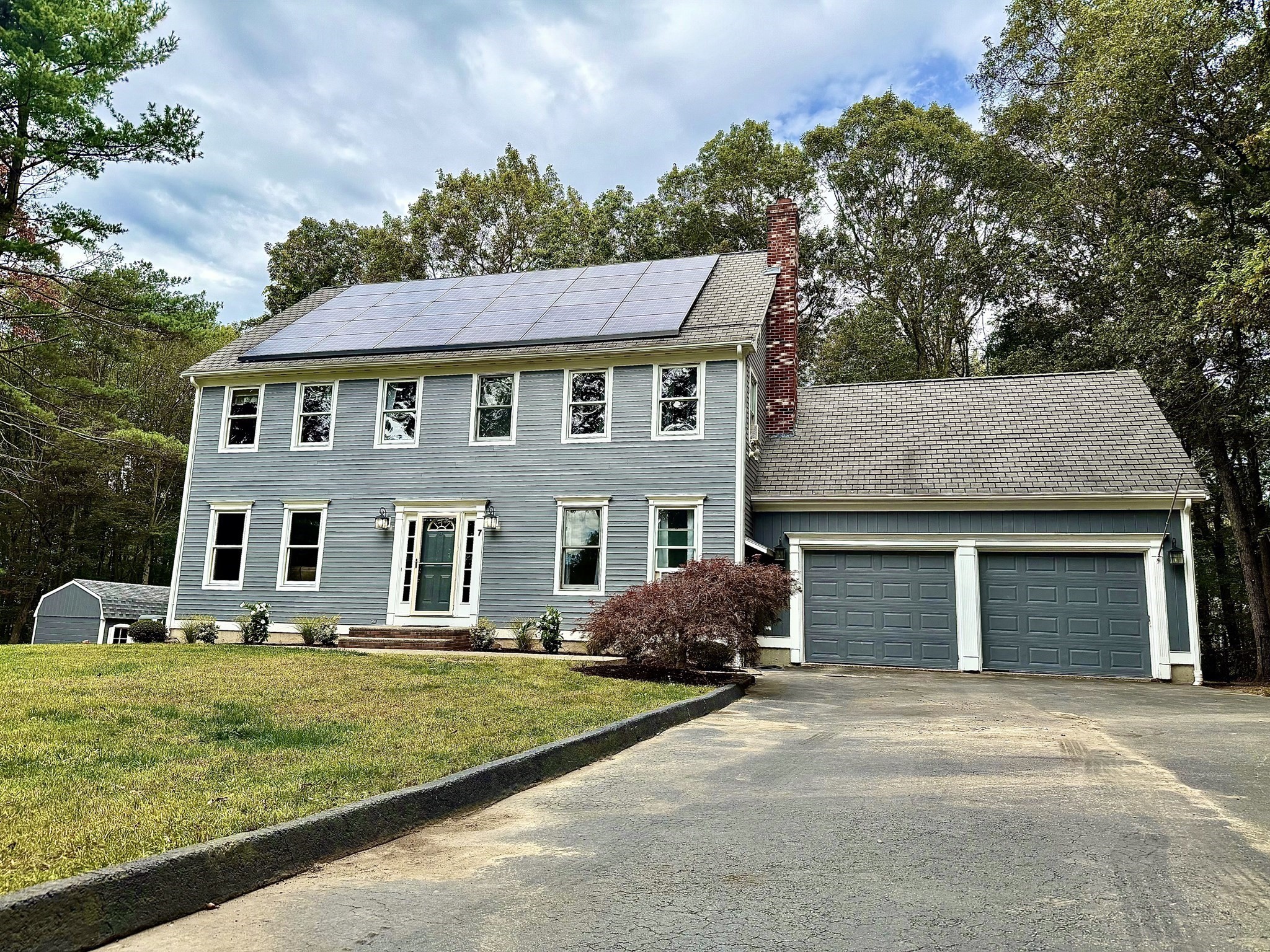 7 Tower Hill Rd, Oxford, MA 01540