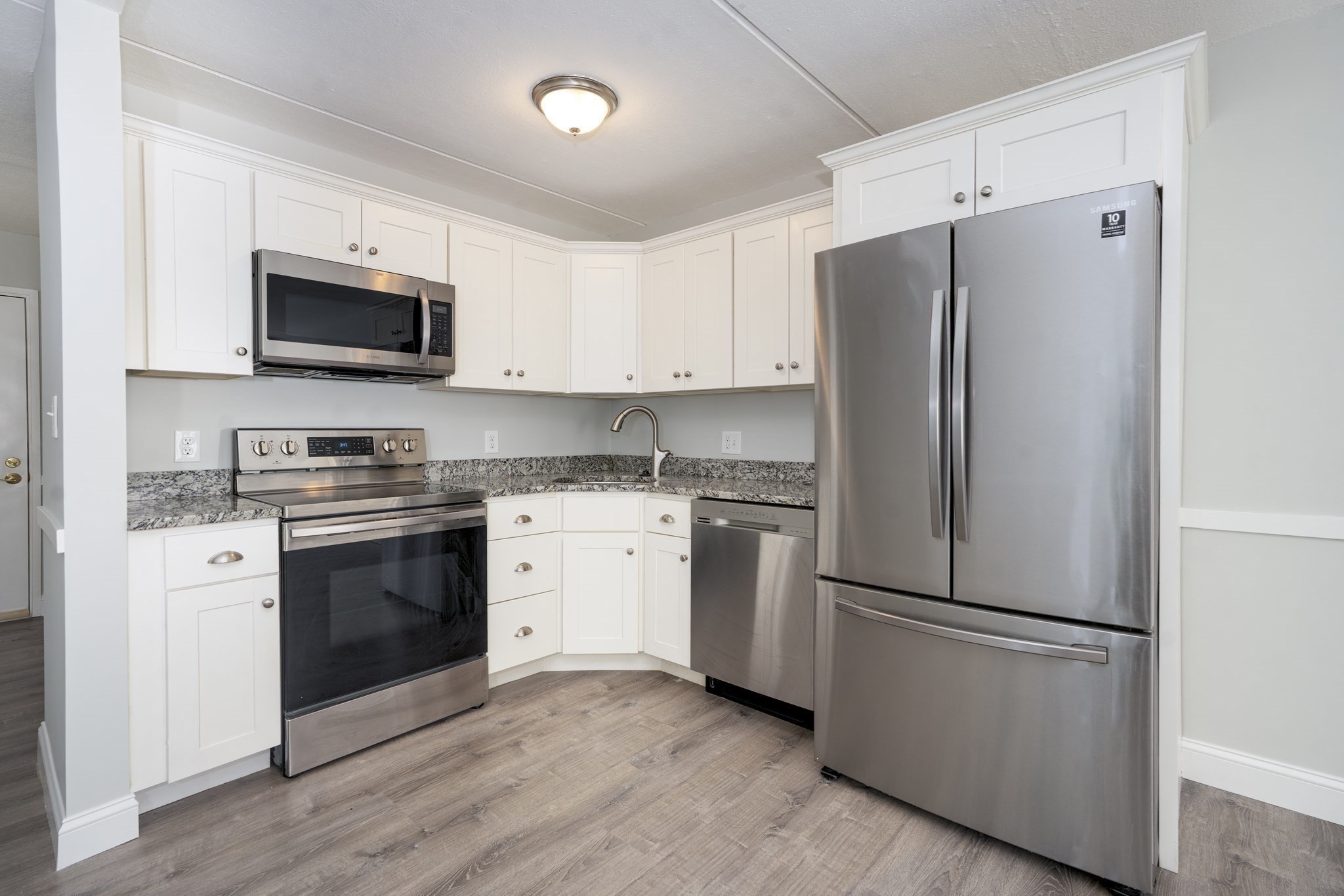 934 Southern Artery Unit 109, Quincy, MA 02169 - Image 4