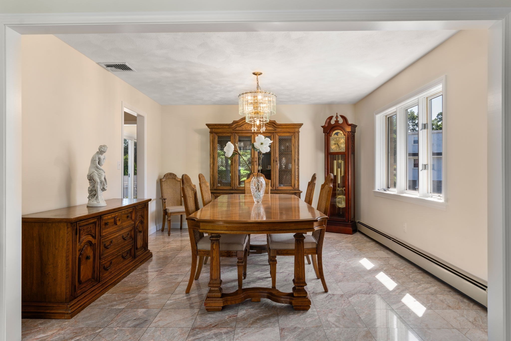 6 Gavin Cir, Stoneham, MA 02180 - Image 8