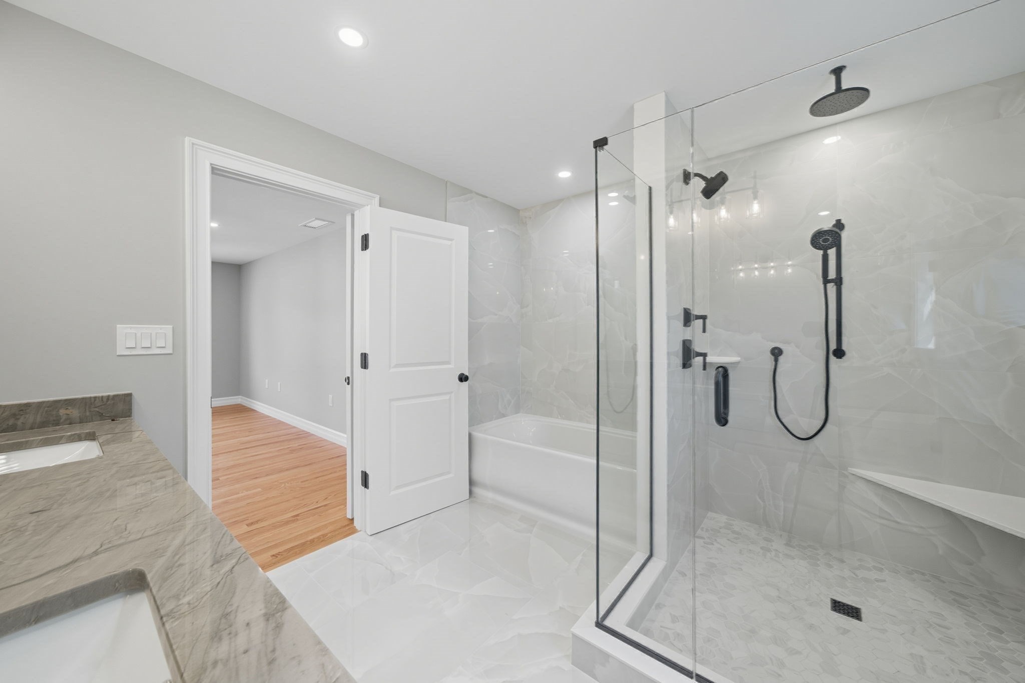 185 Lexington Street, Woburn, MA 01801 - Image 21