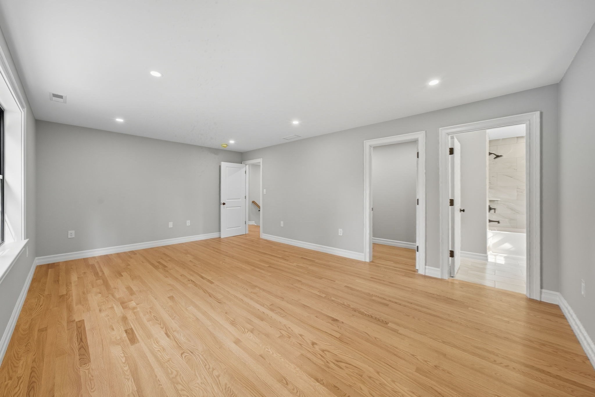 185 Lexington Street, Woburn, MA 01801 - Image 22
