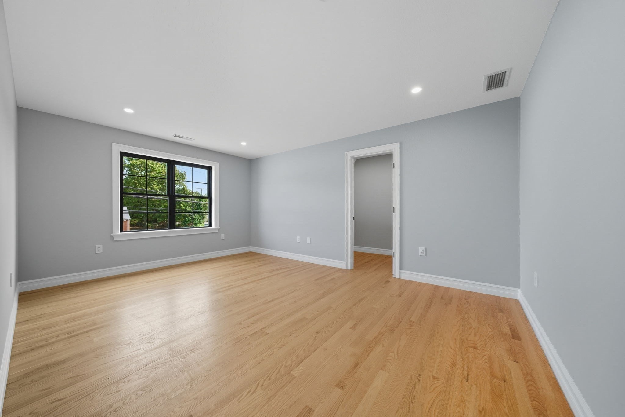 185 Lexington Street, Woburn, MA 01801 - Image 24
