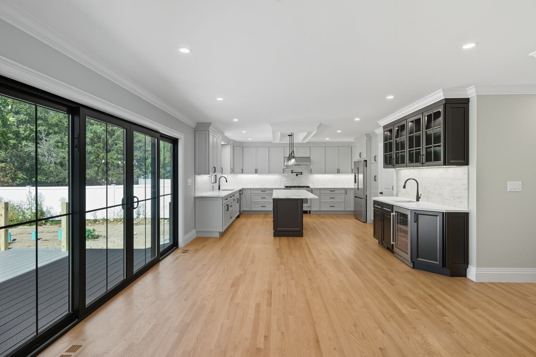 185 Lexington Street, Woburn, MA 01801 - Image 4