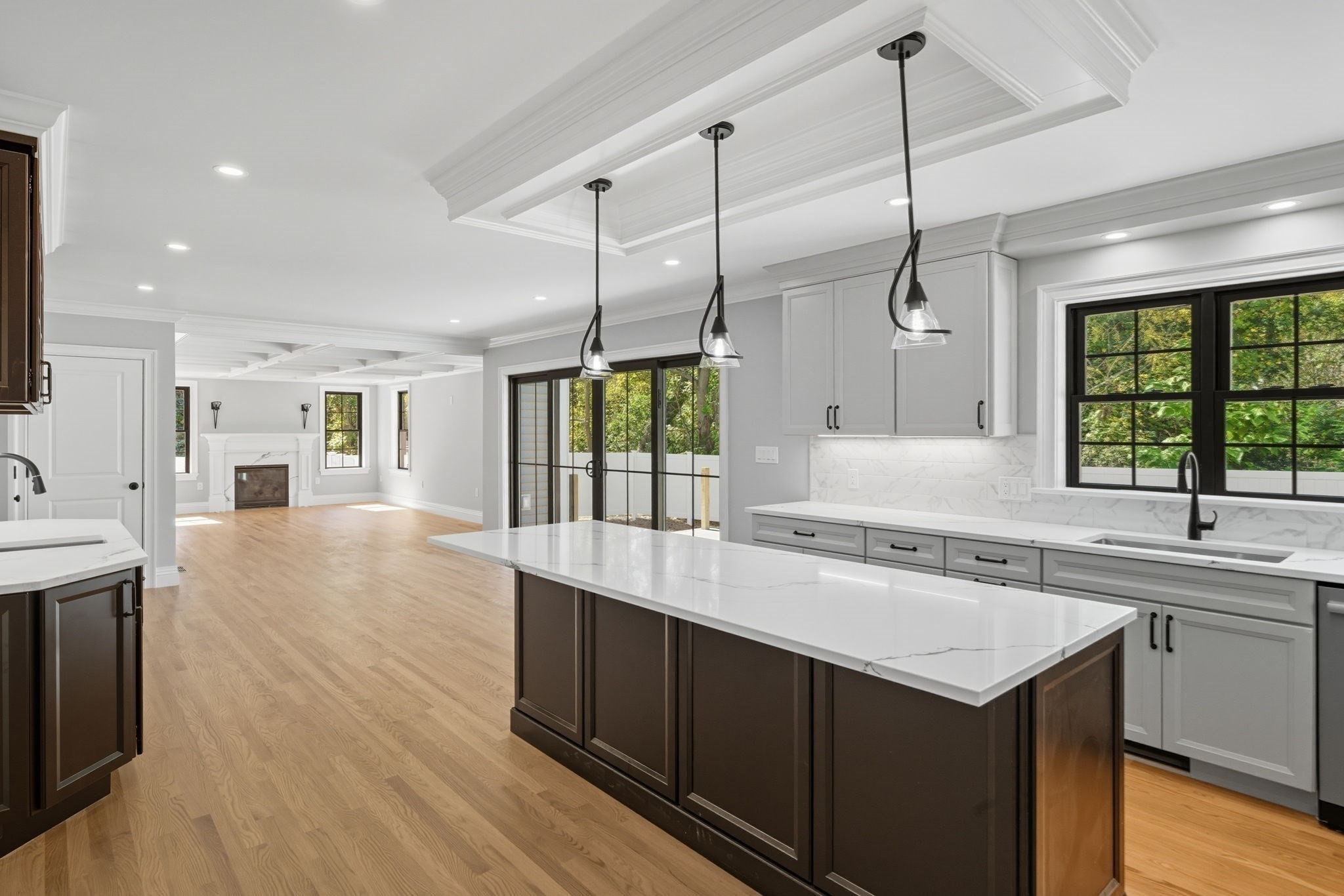 185 Lexington Street, Woburn, MA 01801 - Image 8