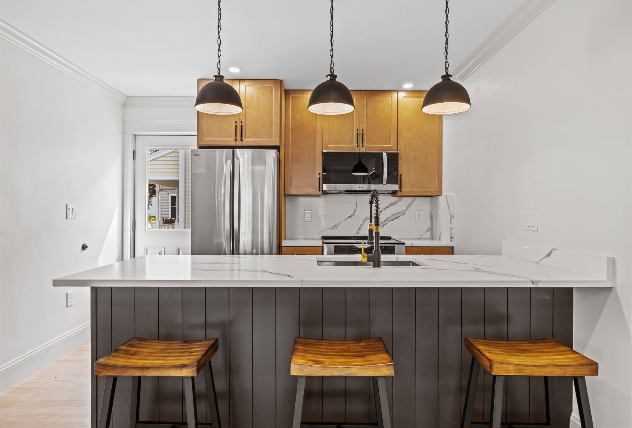 9 Swan St Unit 2, Beverly, MA 01915 - Image 3