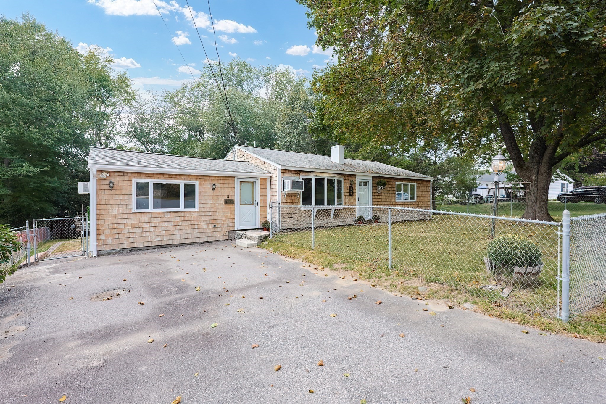 11 Silver Ave, Bellingham, MA 02019 - Image 2