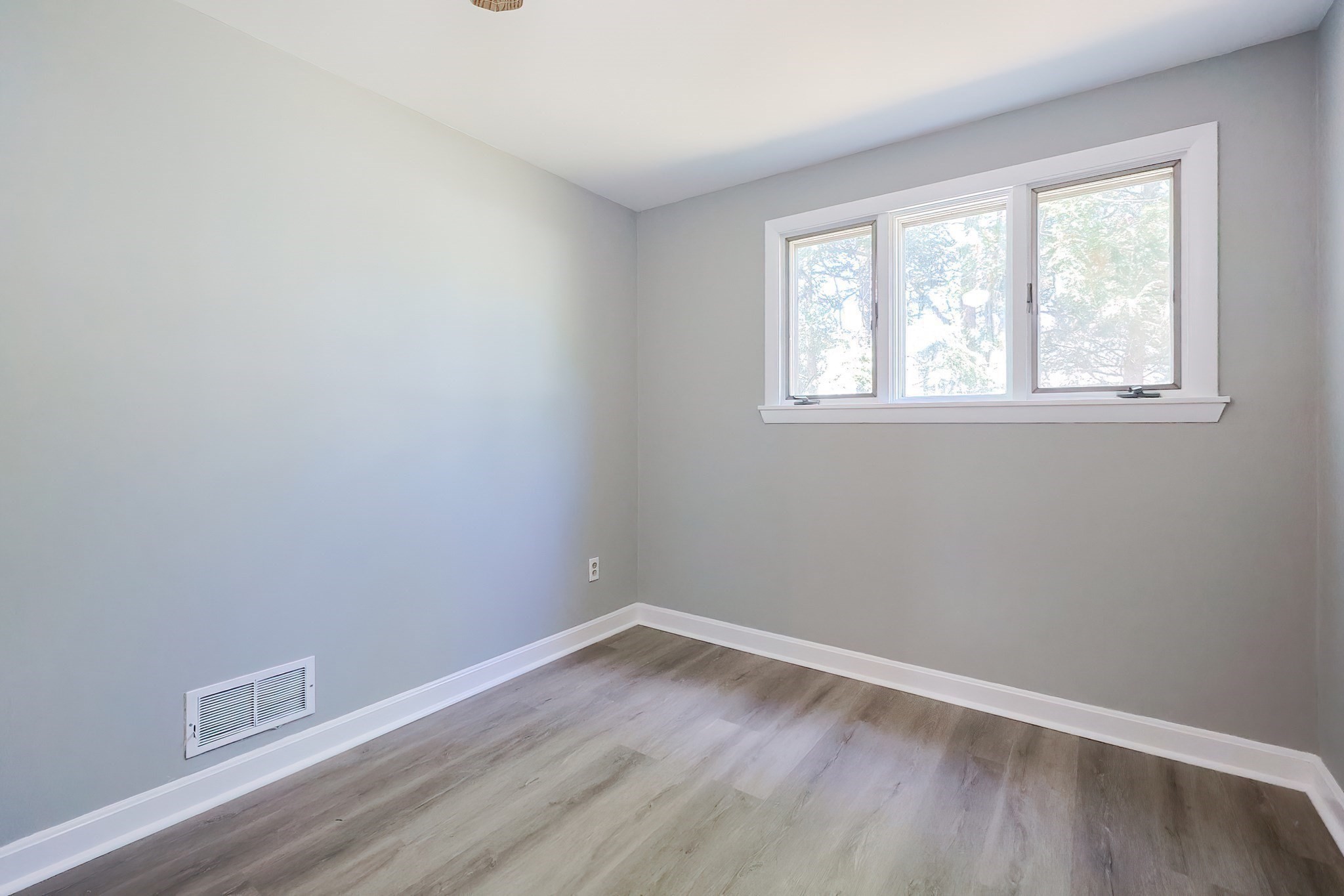 11 Silver Ave, Bellingham, MA 02019 - Image 24