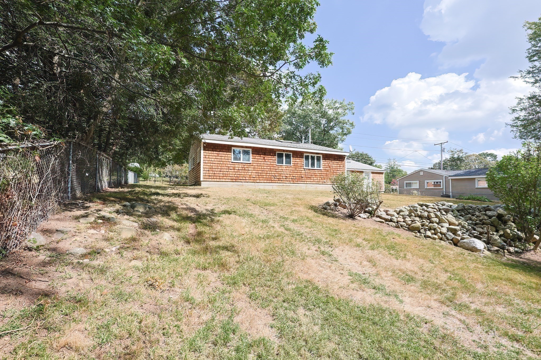 11 Silver Ave, Bellingham, MA 02019 - Image 33