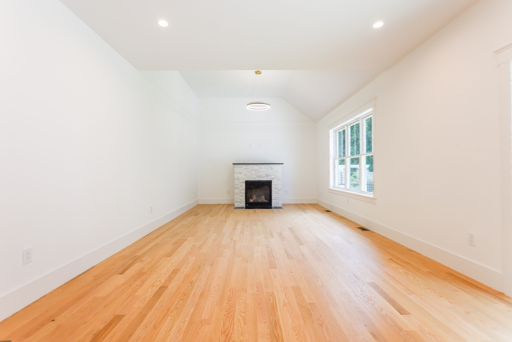 8 Bellmore Road, Framingham, MA 01702 - Image 17