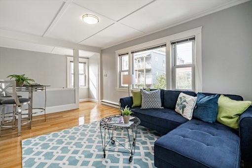 32 Magoun Street, Apt 2