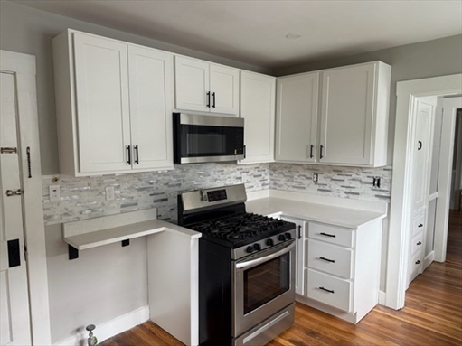 19 Jonathan St, Apt 2