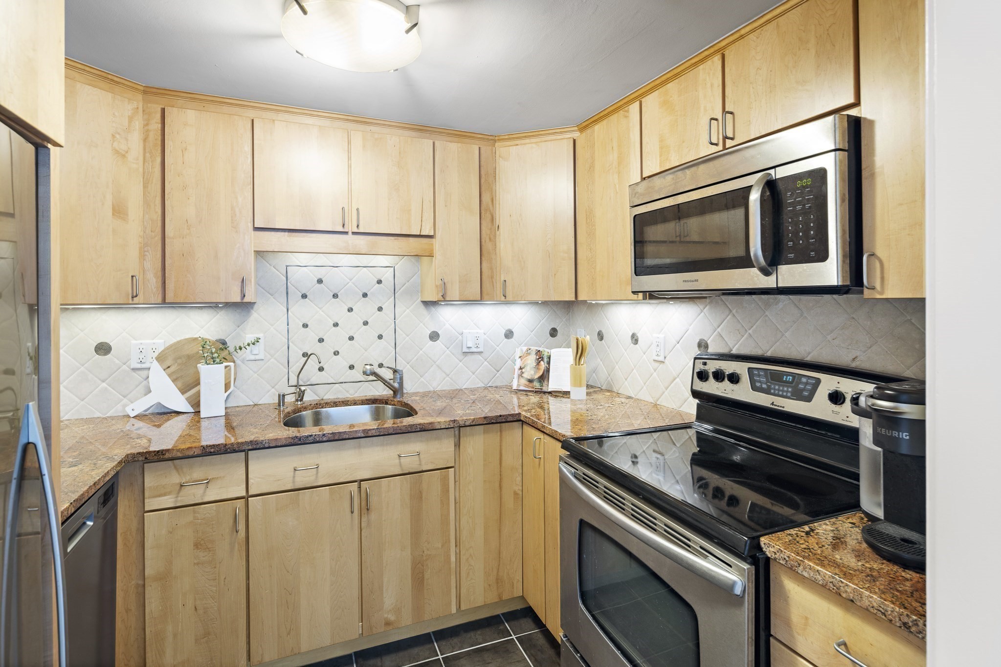 116 W Concord St Unit PH, South End, Boston, MA 02118 - Image 13