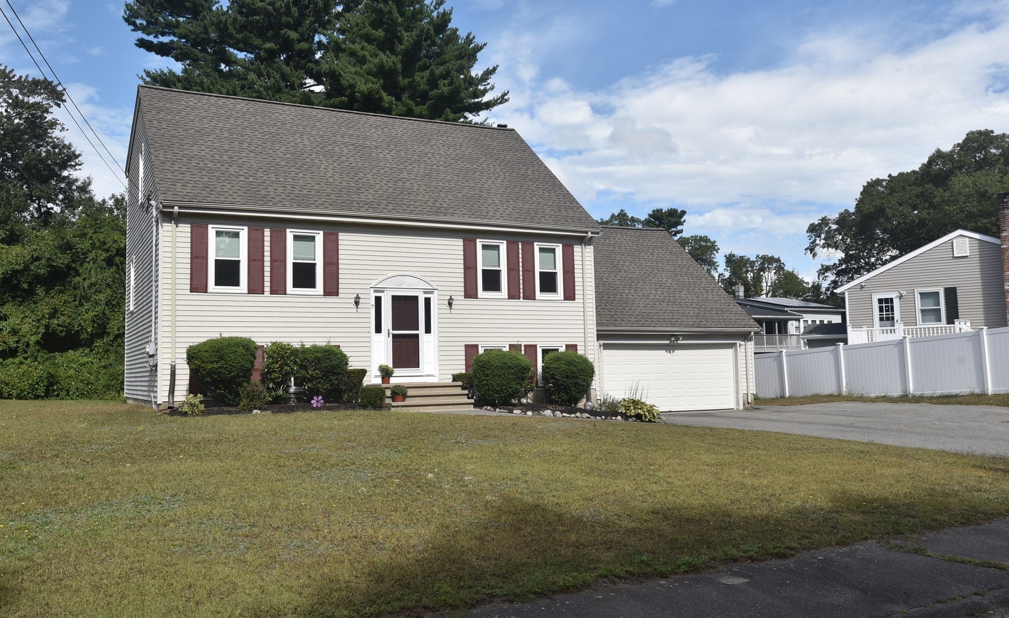 7 Morton Rd, Randolph, MA 02368