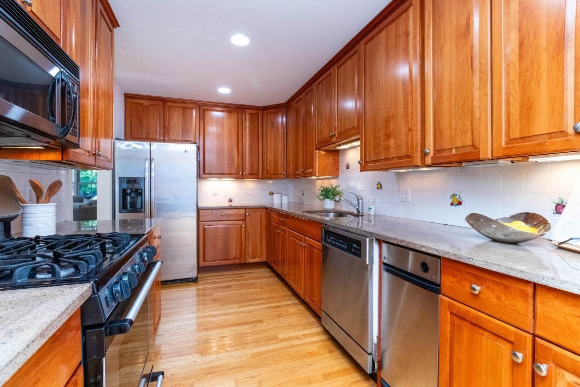 12 Richardson Street Unit 14, Newton, MA 02458 - Image 14