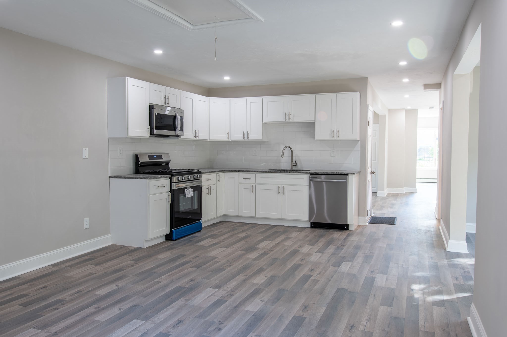 18 Stone St, Dracut, MA 01826 - Image 8