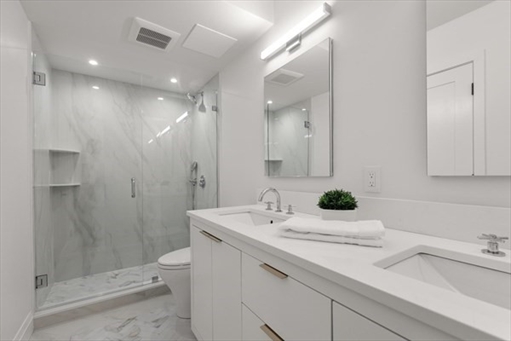 1731 Beacon St, Apt 114