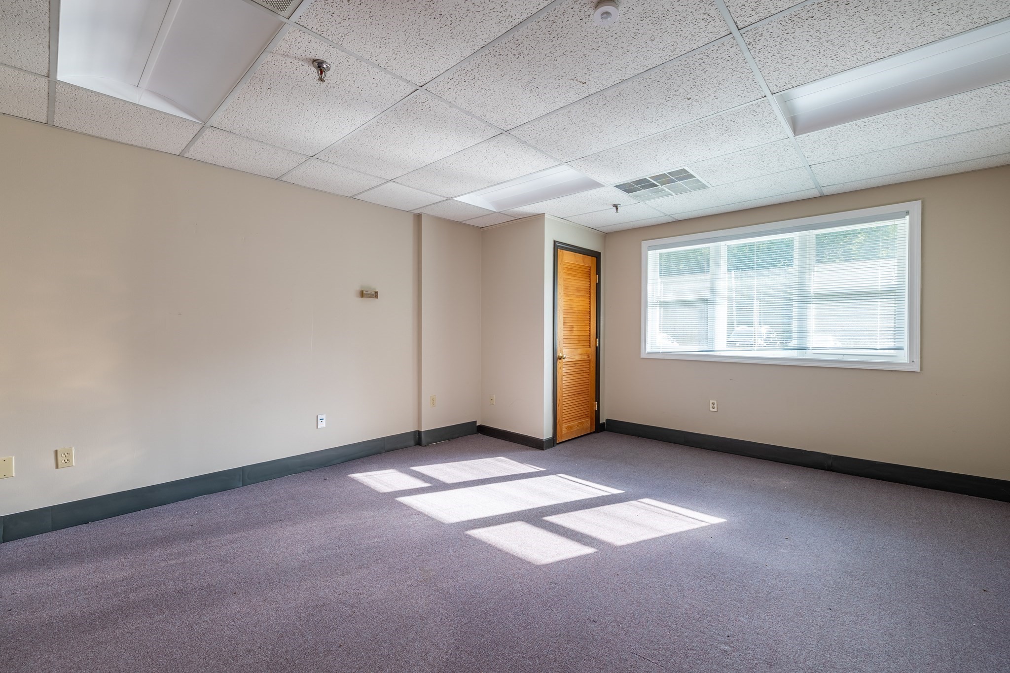 1538 Turnpike St, North Andover, MA 01845 - Image 6