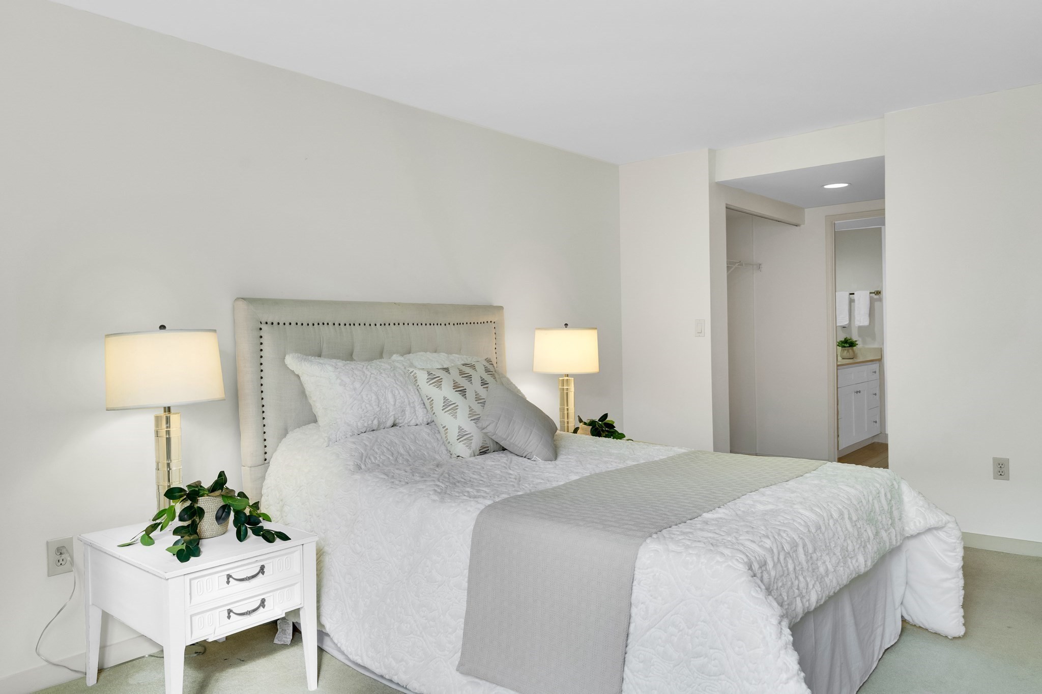 183 Oak Street Unit 205, Newton, MA 02464 - Image 12