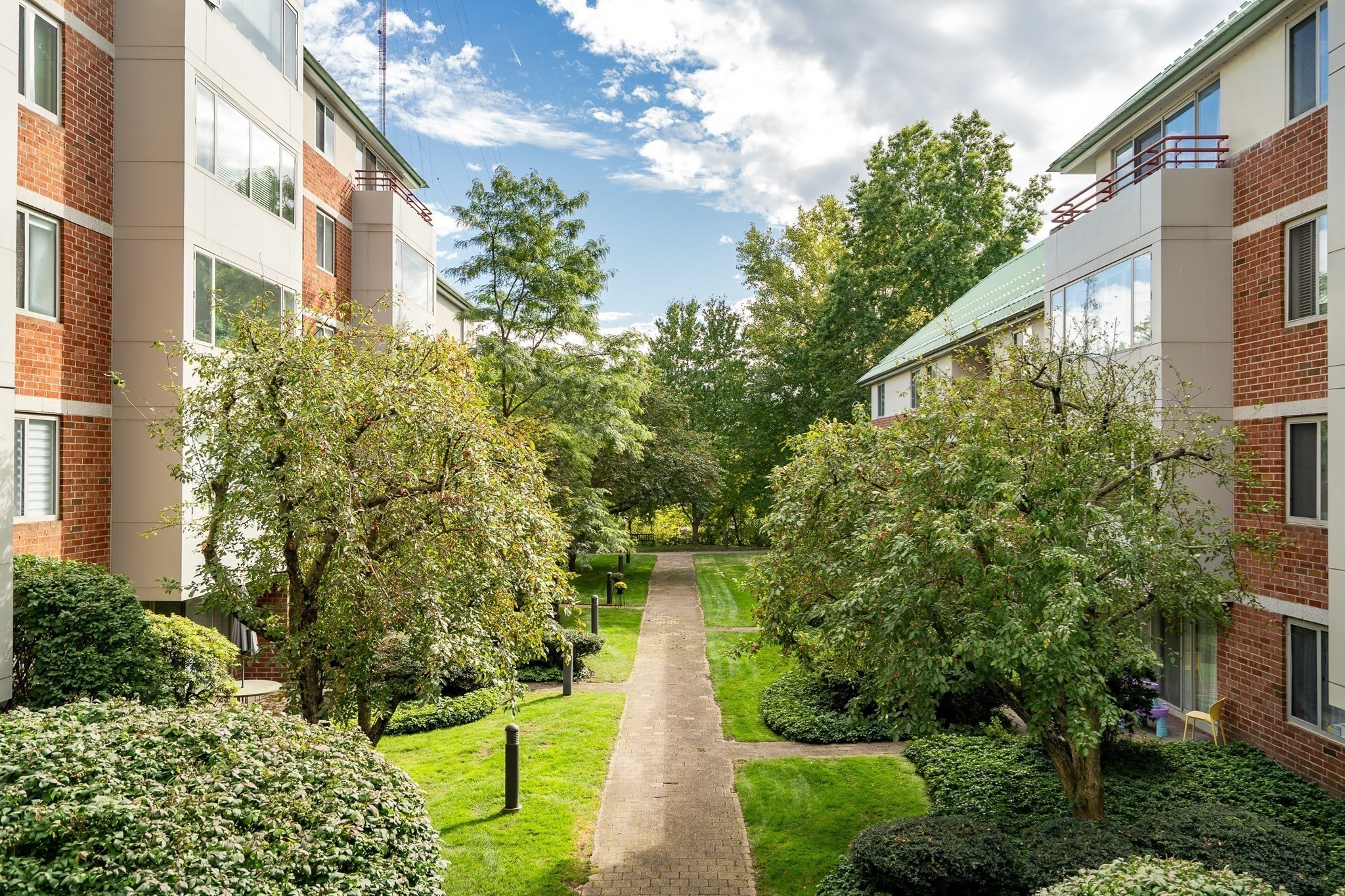 183 Oak Street Unit 205, Newton, MA 02464 - Image 27