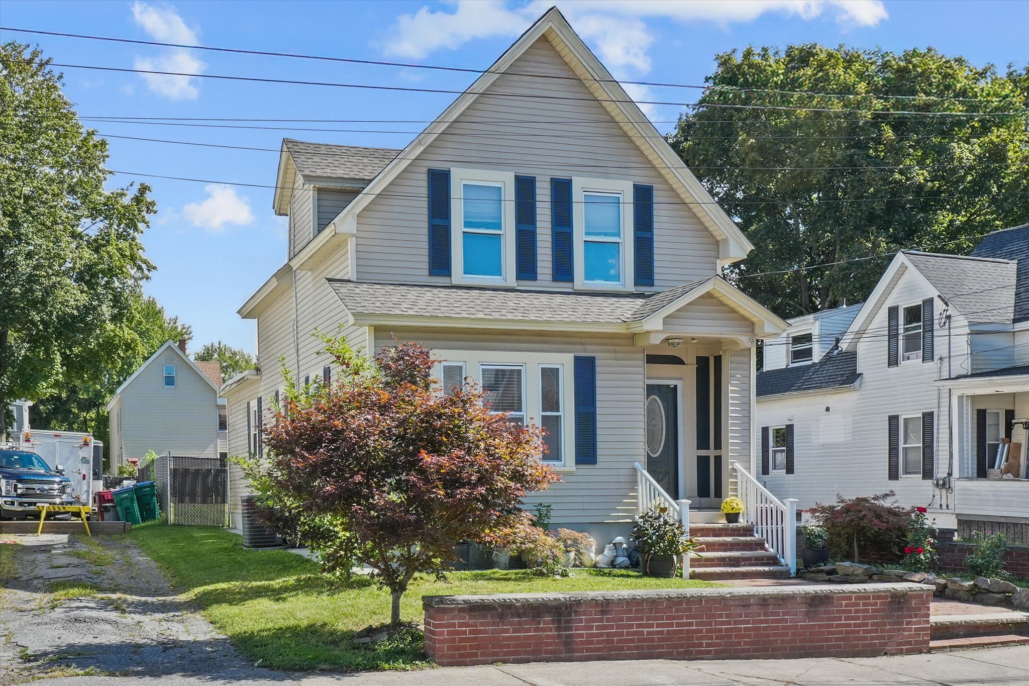81 5th Ave, Lowell, MA 01854 - Image 2