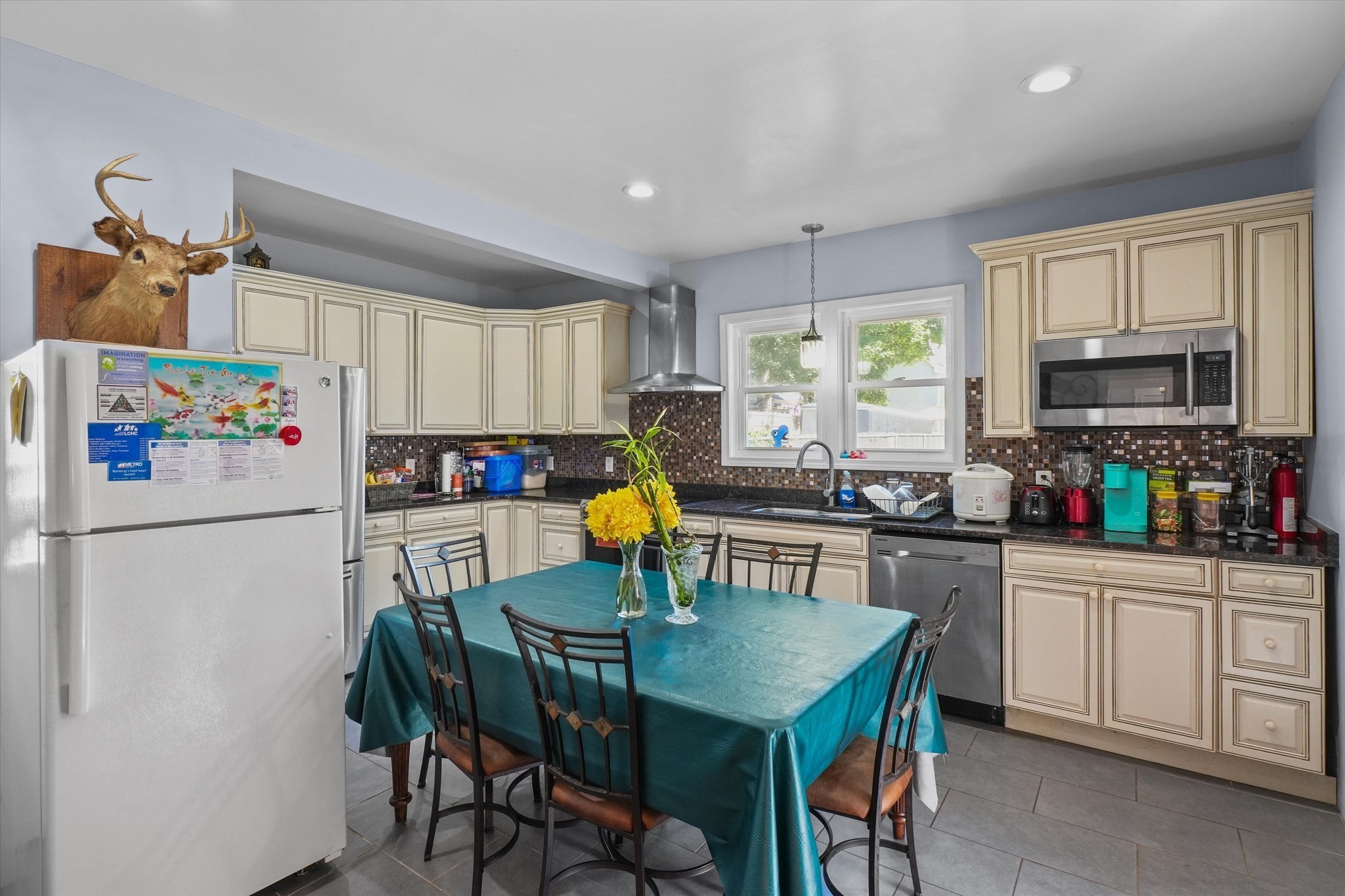 81 5th Ave, Lowell, MA 01854 - Image 11